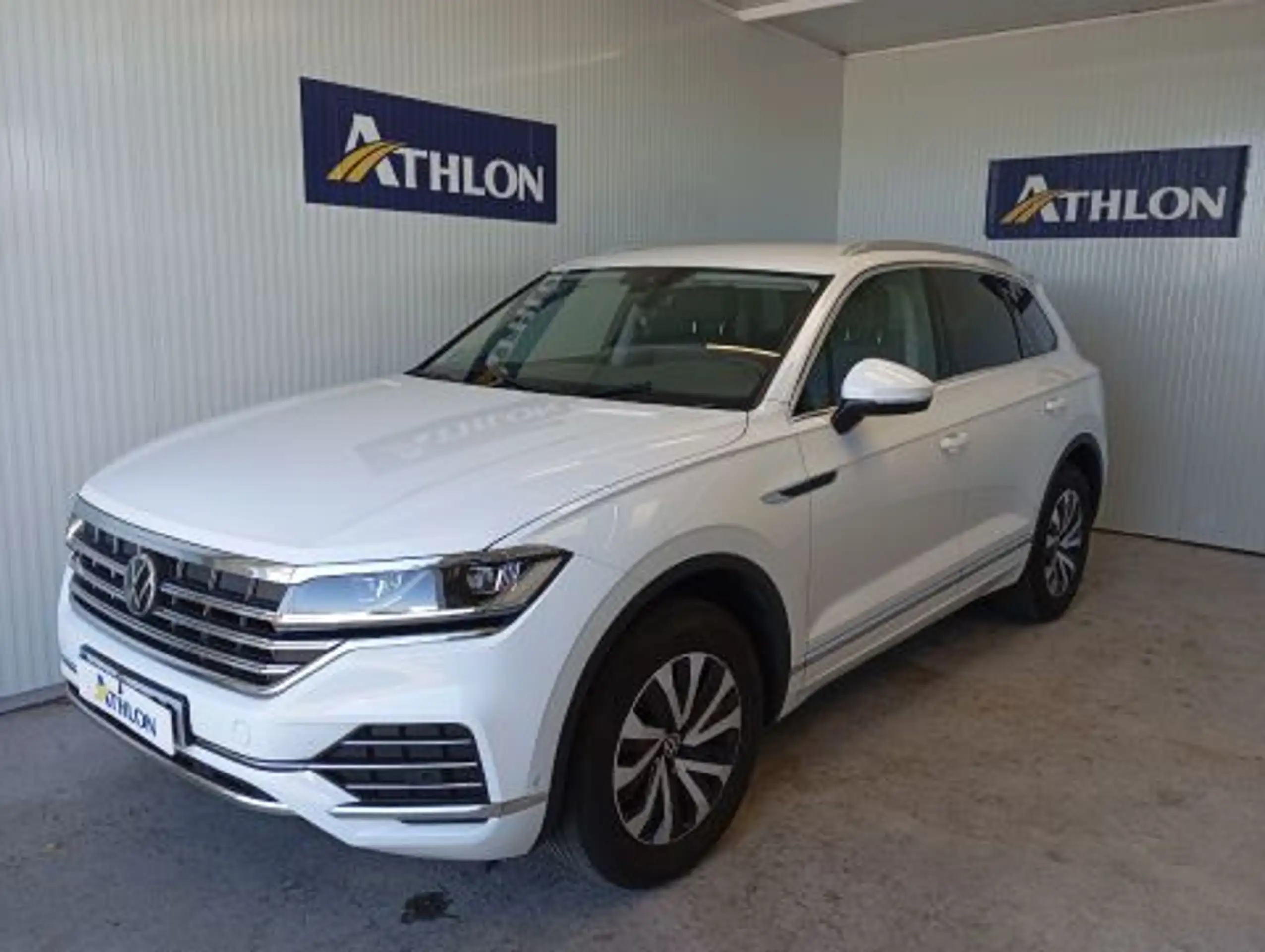 Volkswagen - Touareg