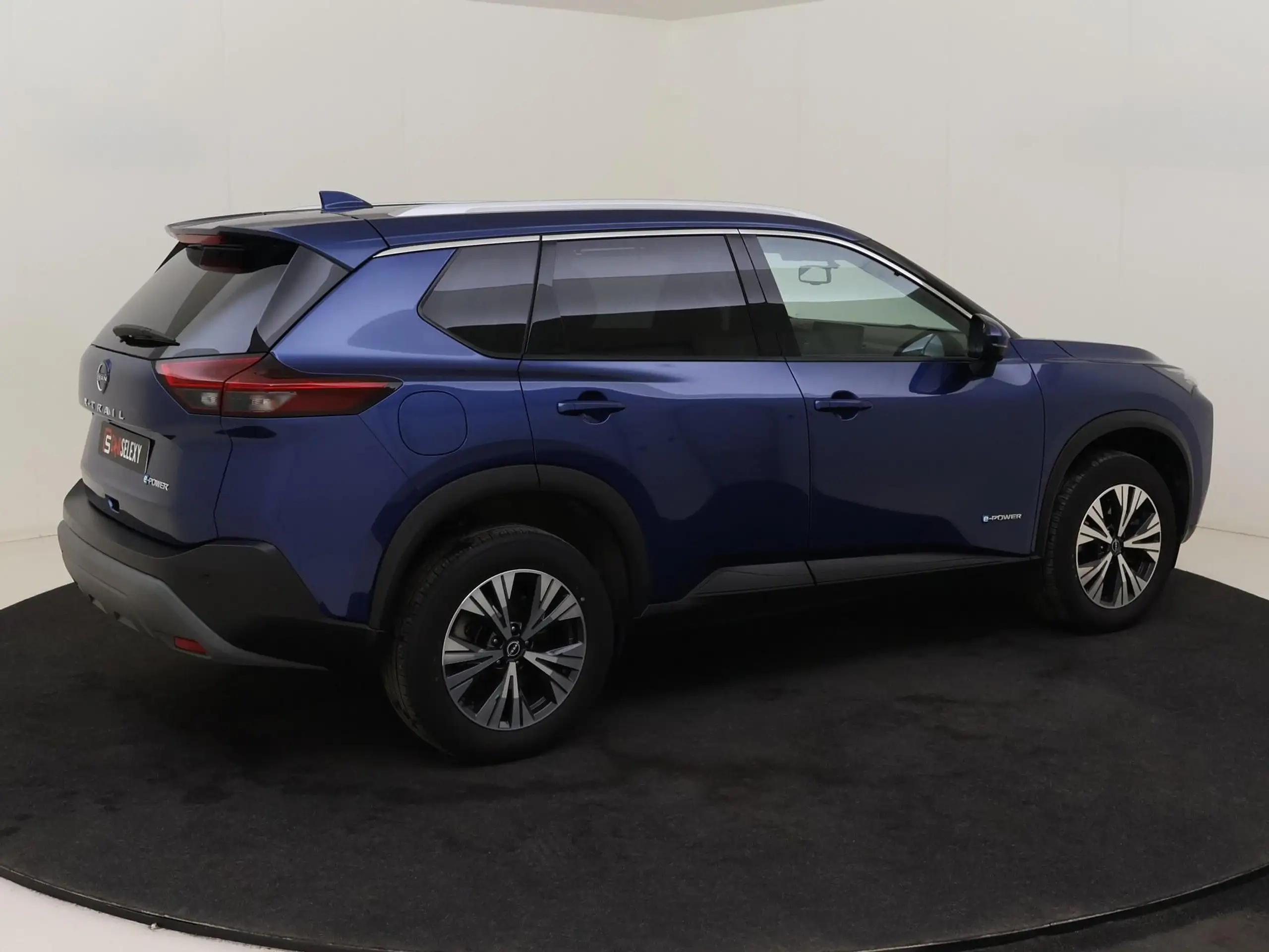 Nissan - X-Trail