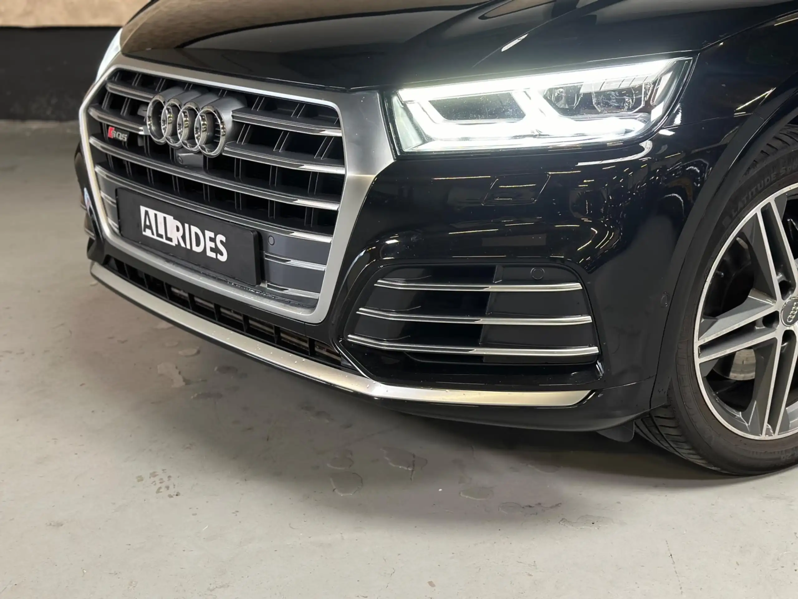 Audi - SQ5