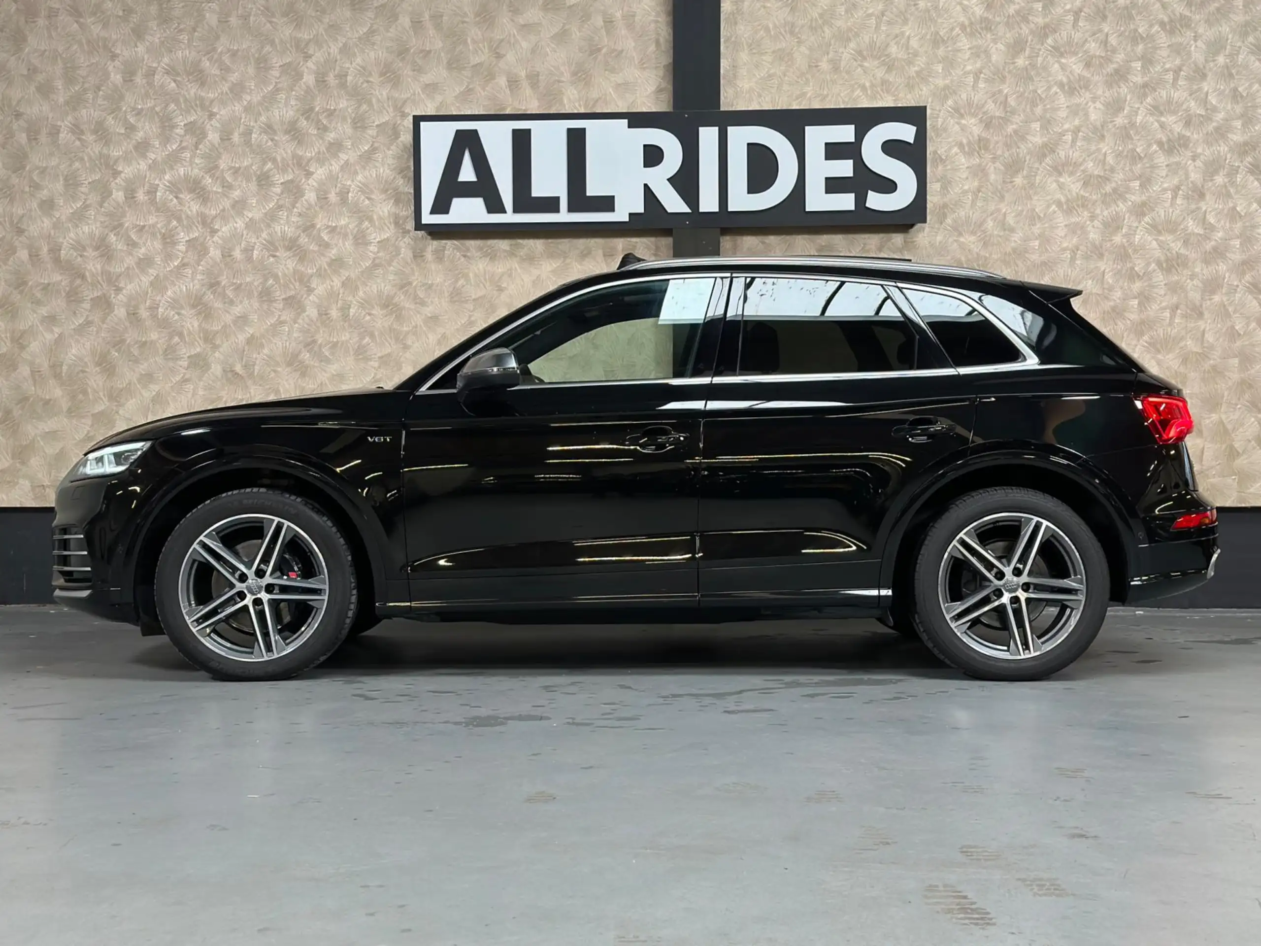 Audi - SQ5