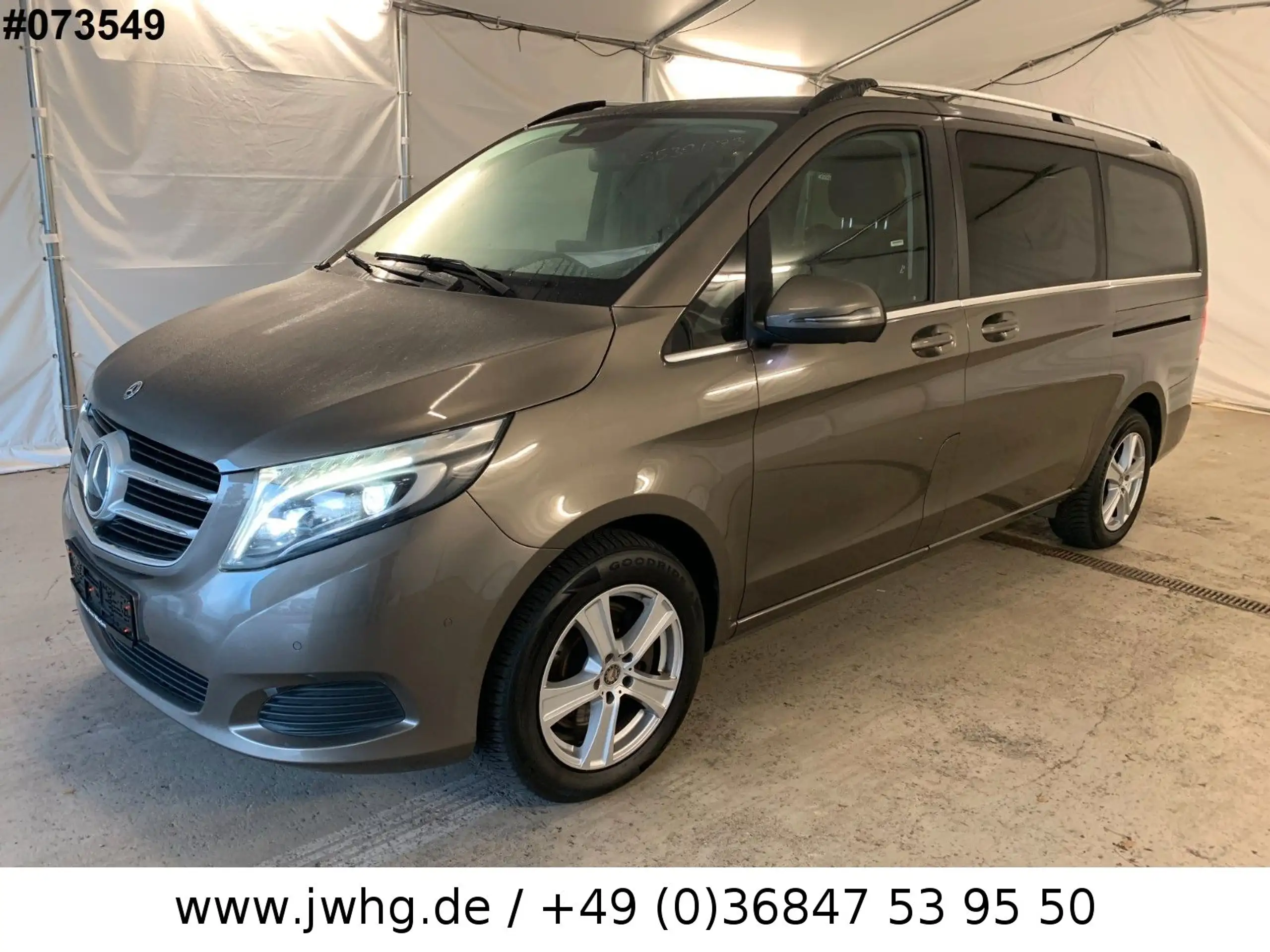 Mercedes-Benz - V 250