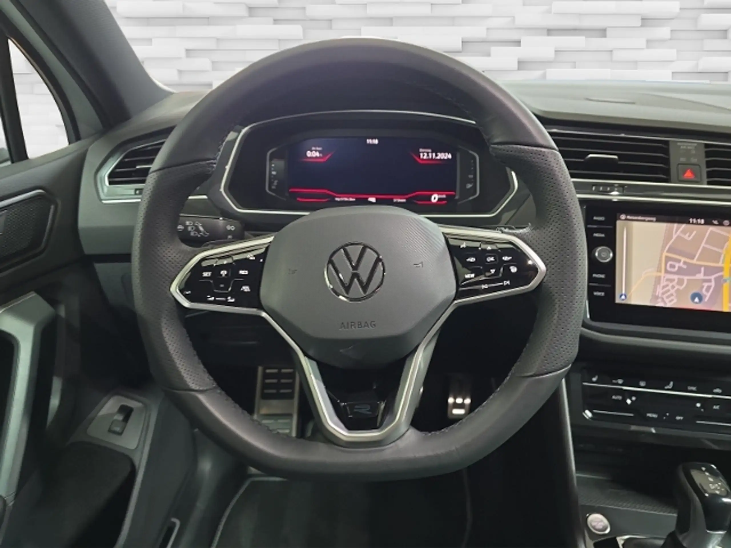 Volkswagen - Tiguan