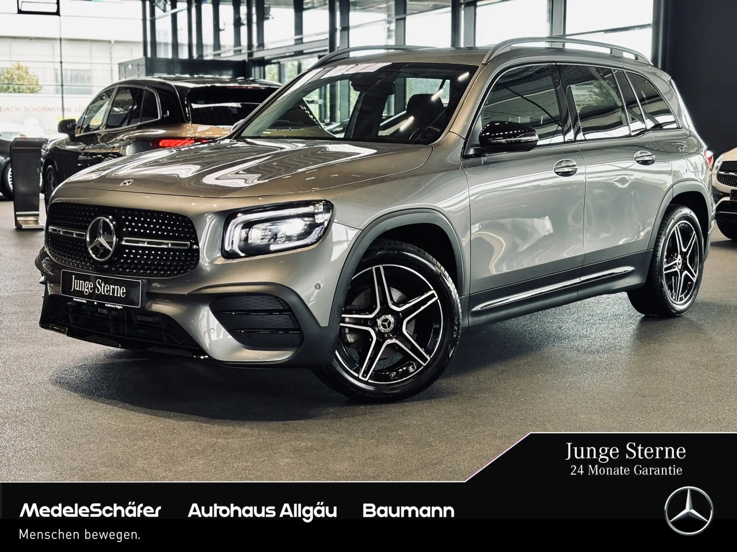 Mercedes-Benz GLB 200 2023