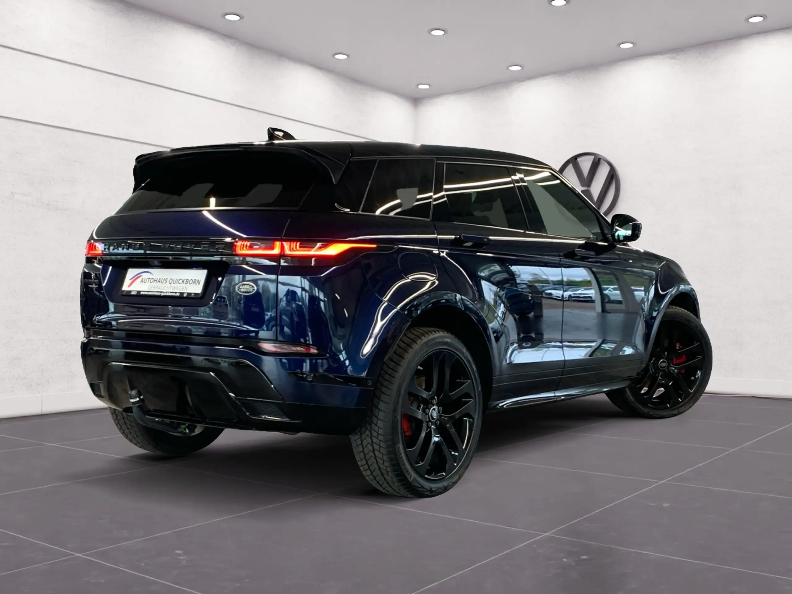 Land Rover - Range Rover Evoque