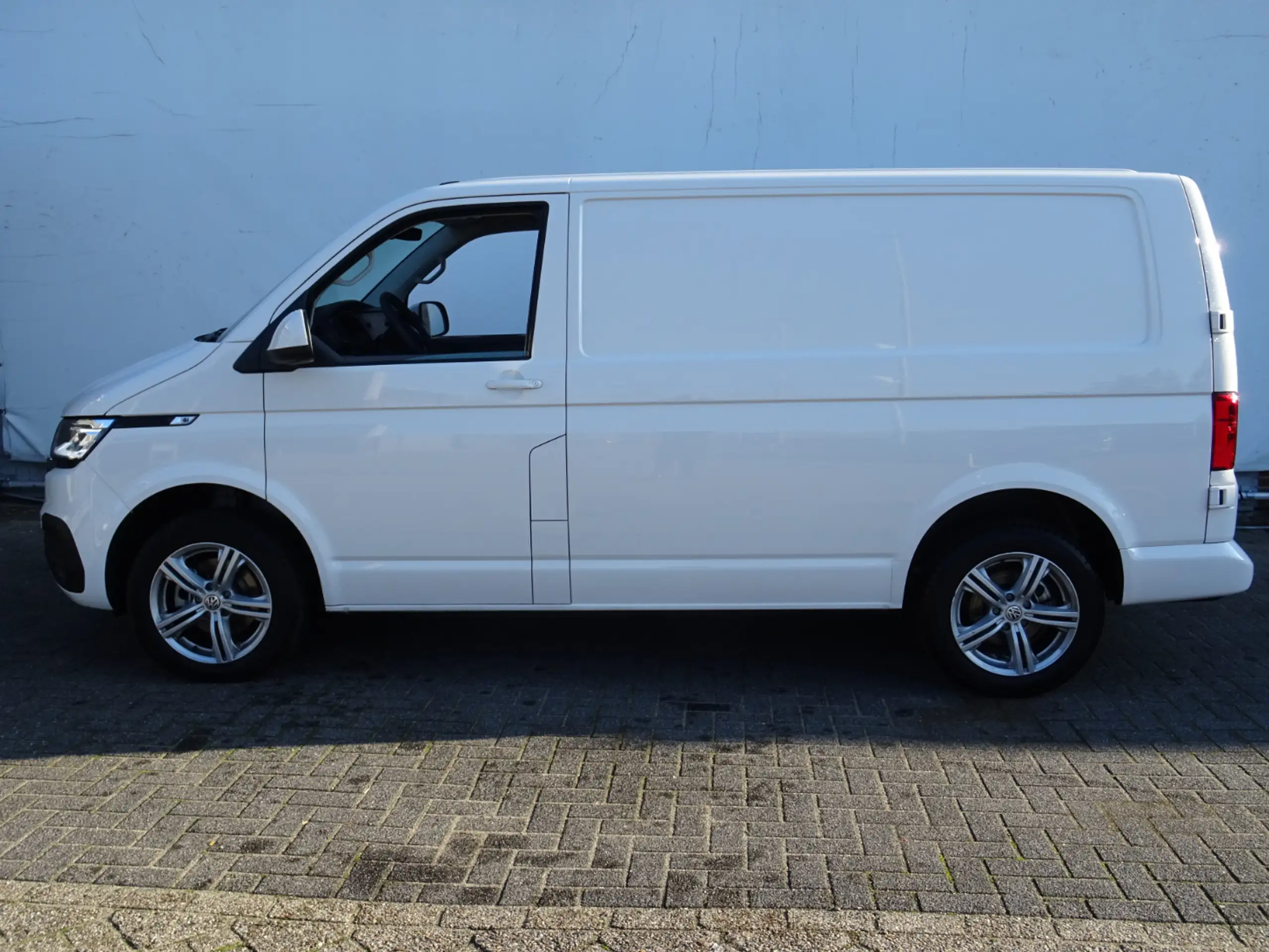 Volkswagen - Transporter