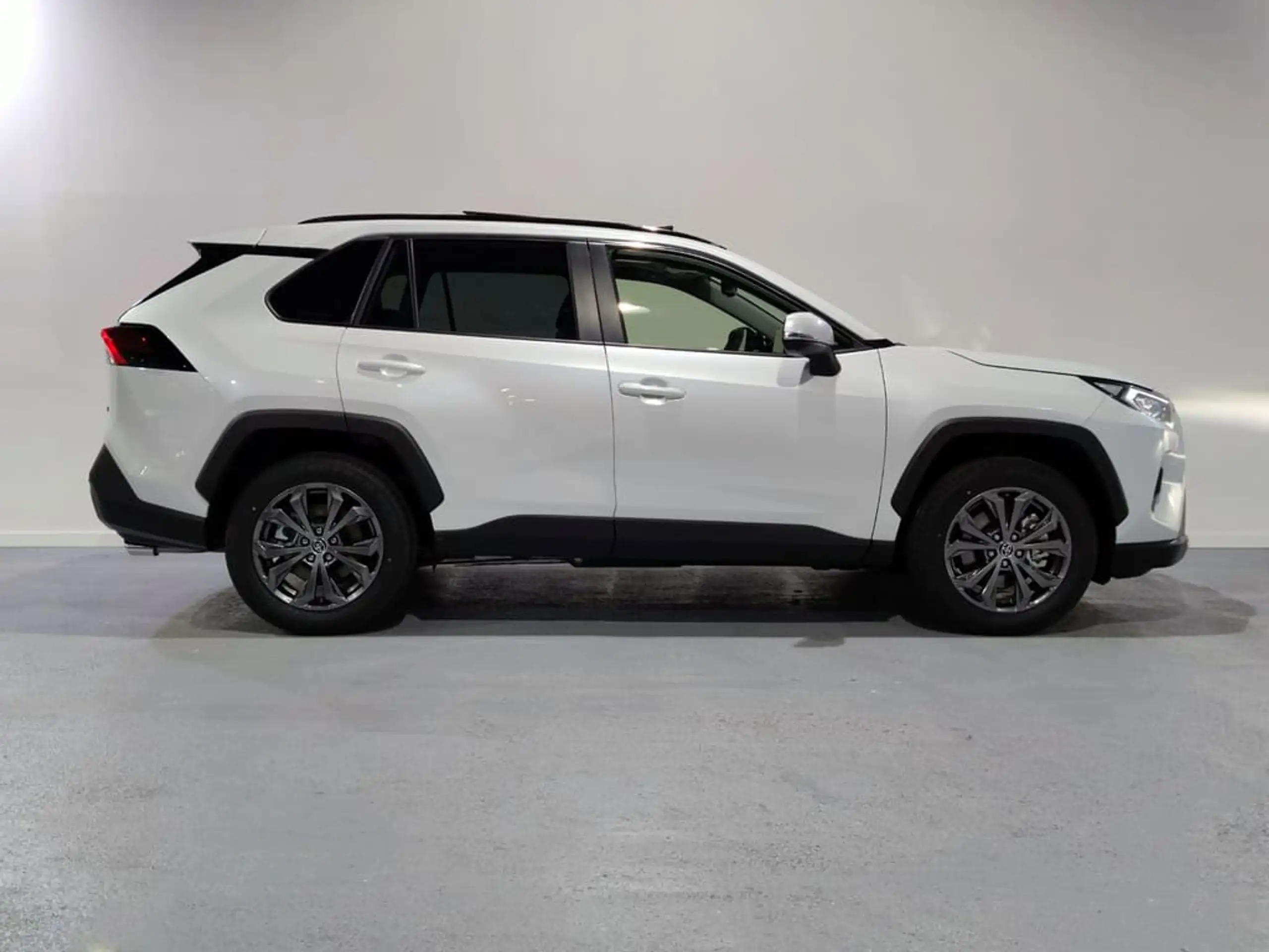 Toyota - RAV 4