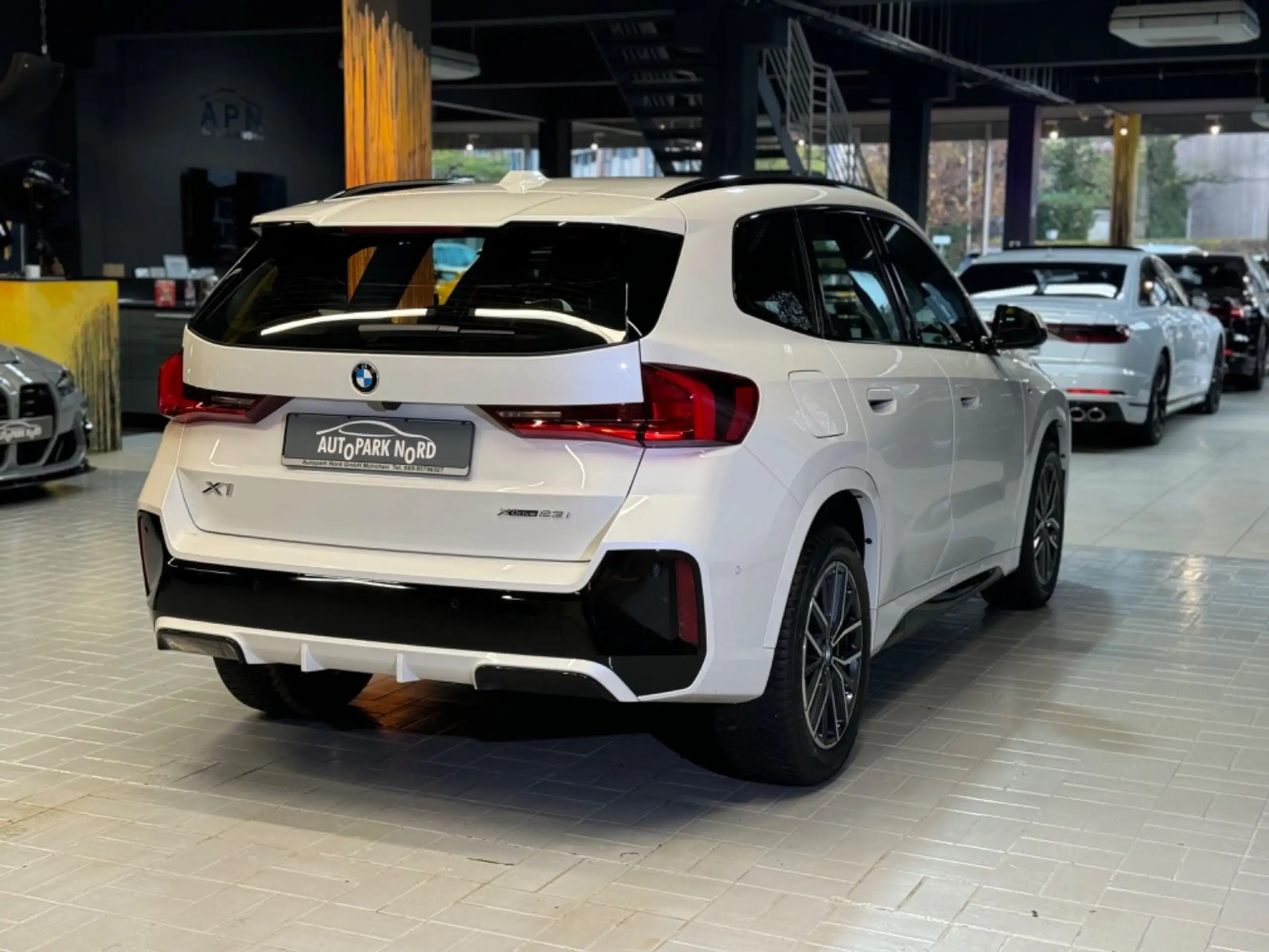 BMW - X1