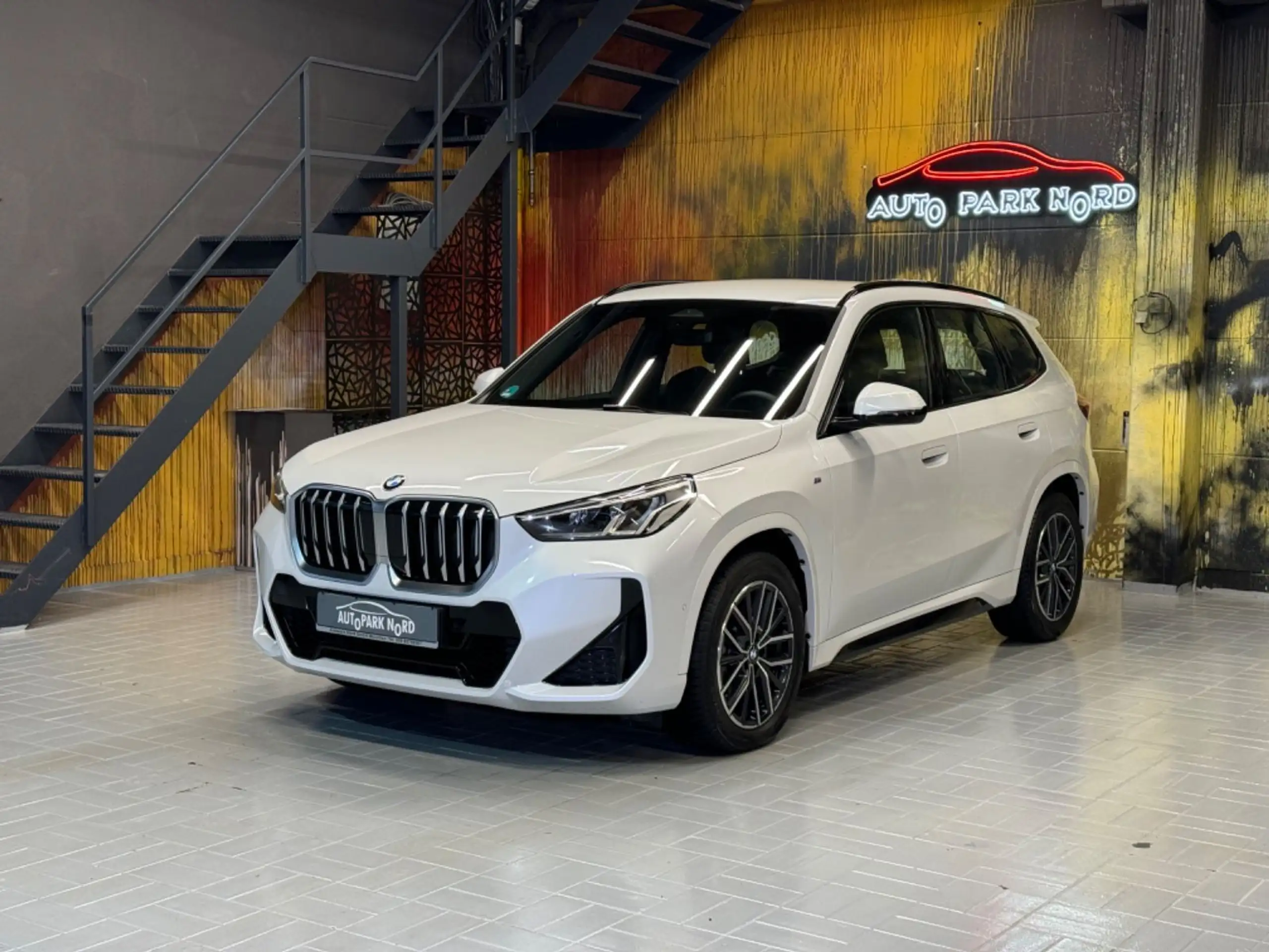 BMW - X1