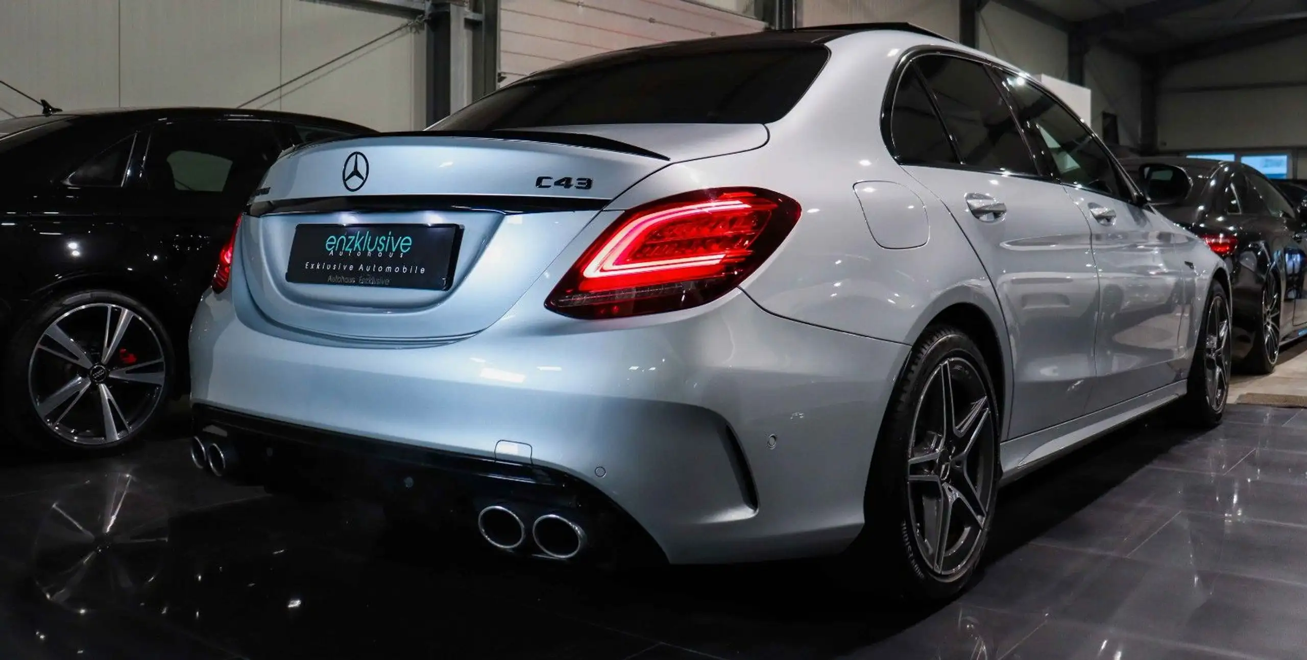 Mercedes-Benz - C 43 AMG