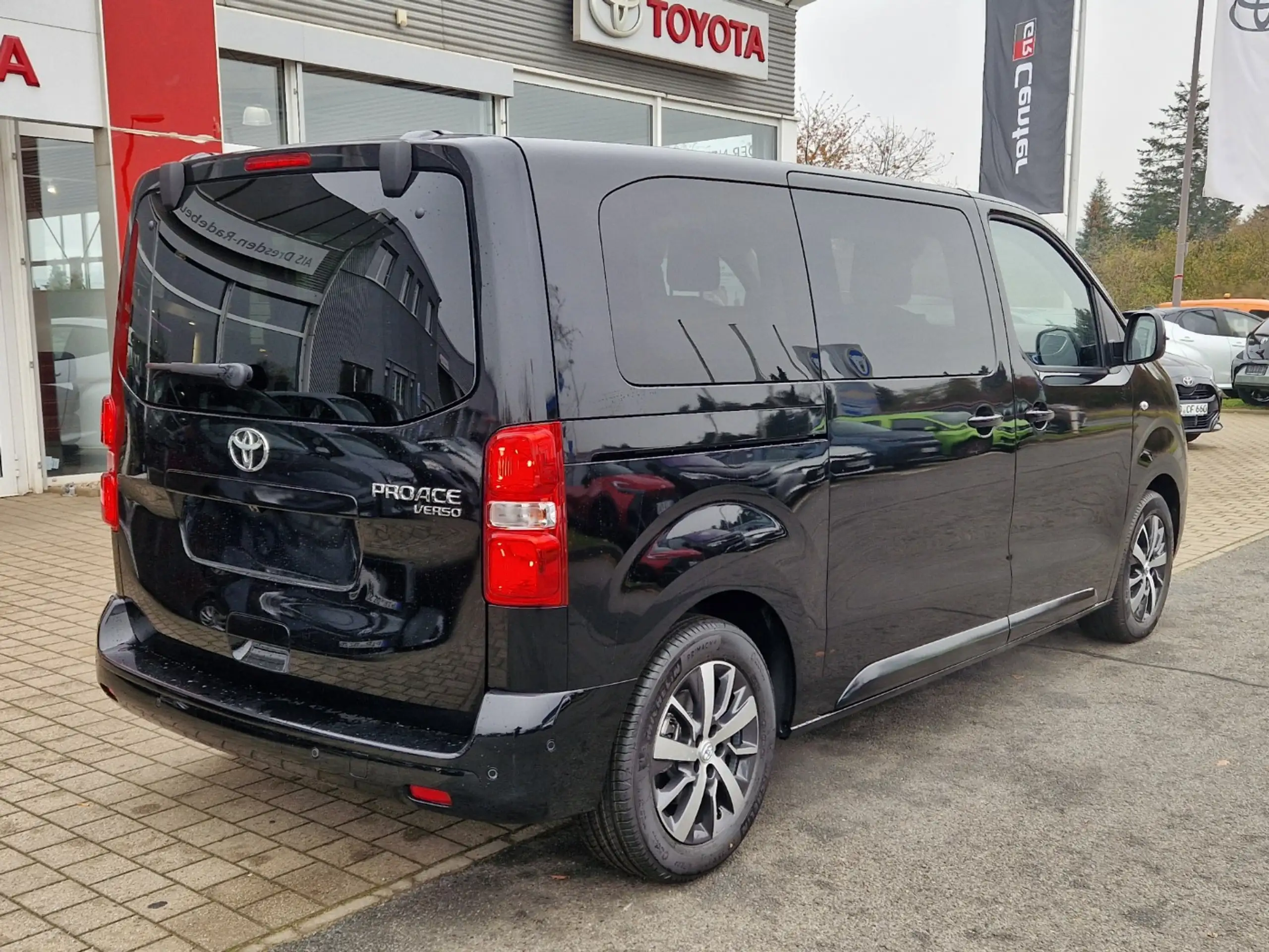 Toyota - Proace