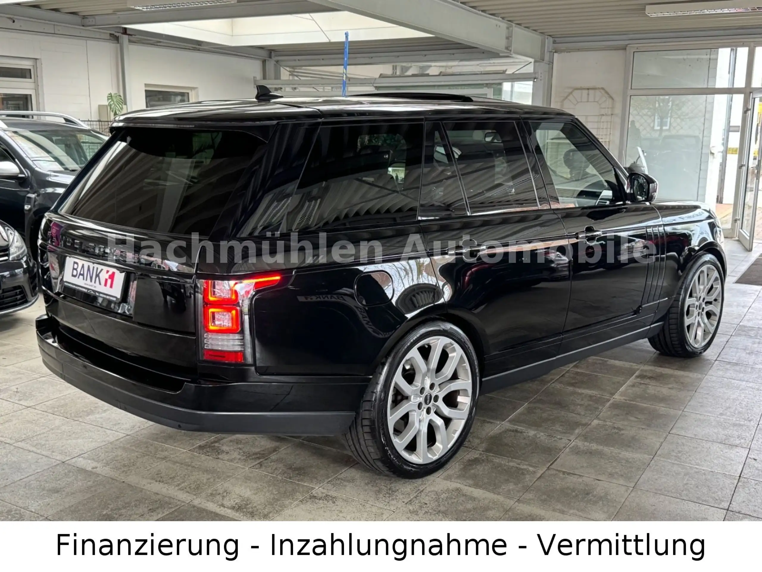 Land Rover - Range Rover