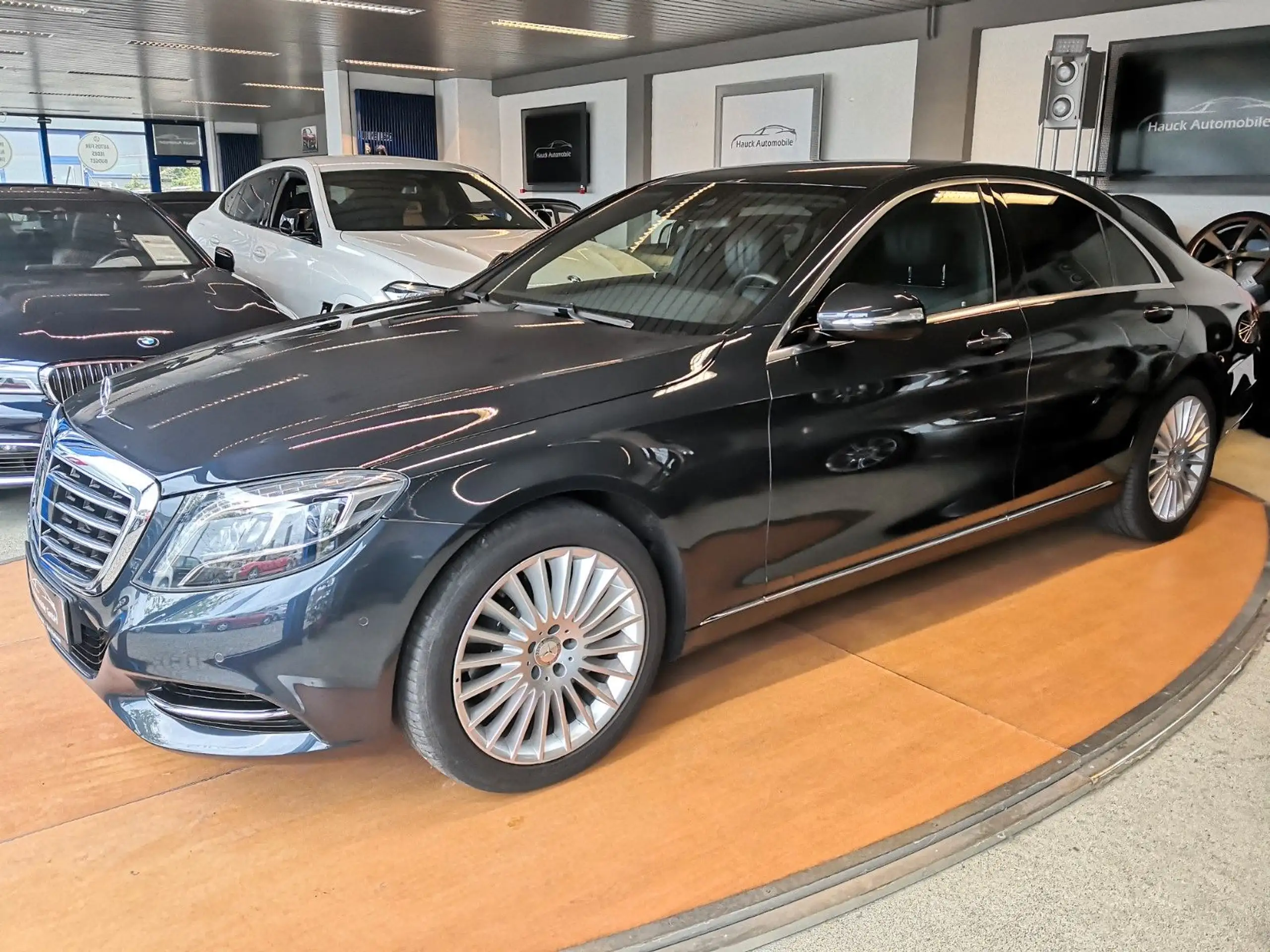 Mercedes-Benz - S 350