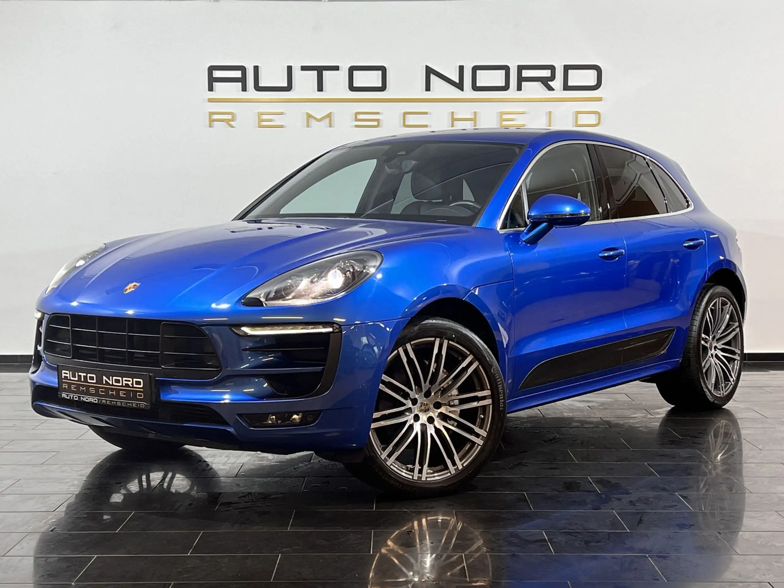 Porsche - Macan