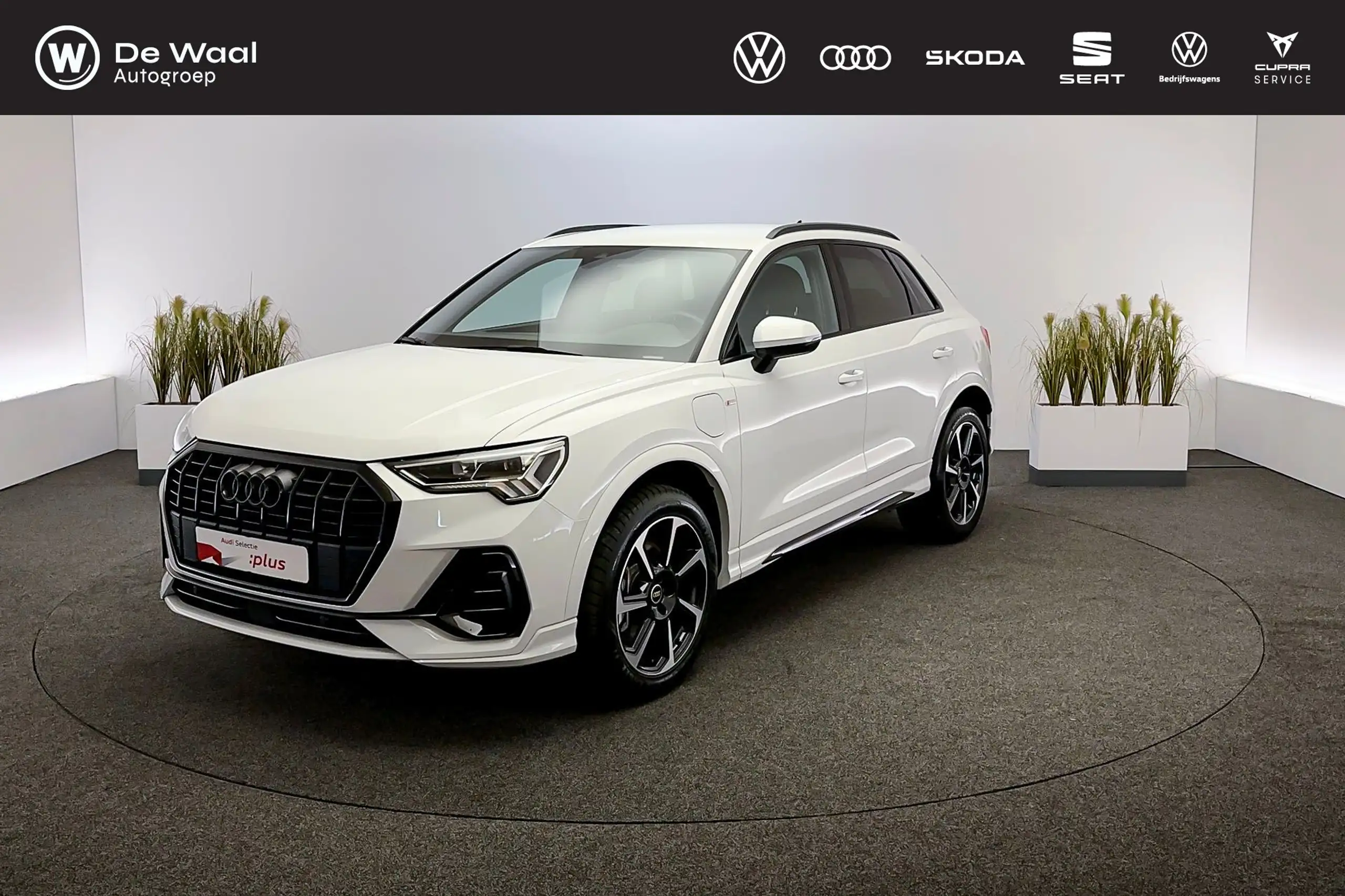 Audi - Q3