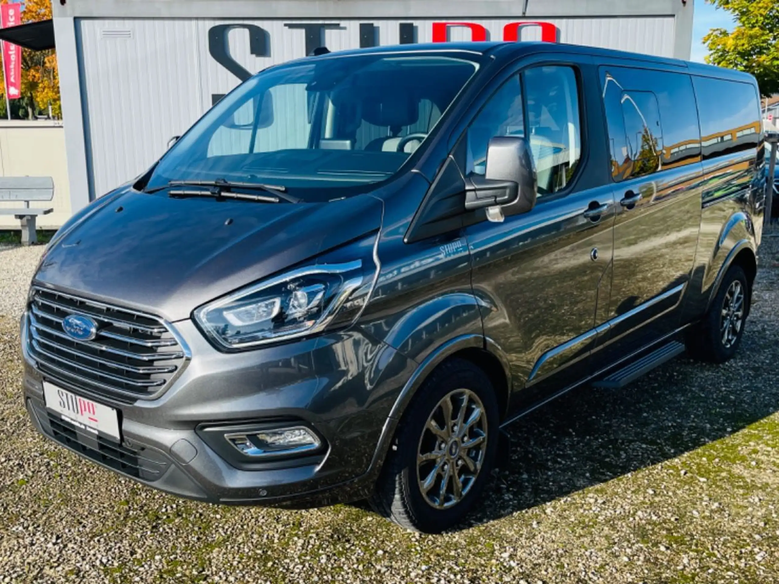 Ford - Tourneo Custom