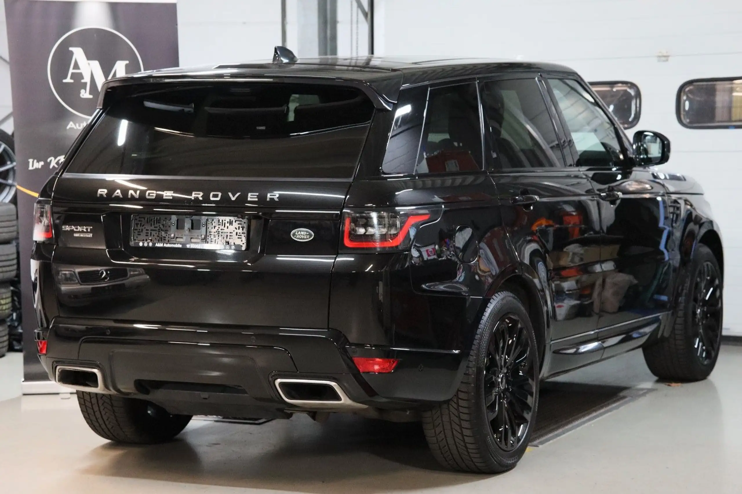 Land Rover - Range Rover Sport