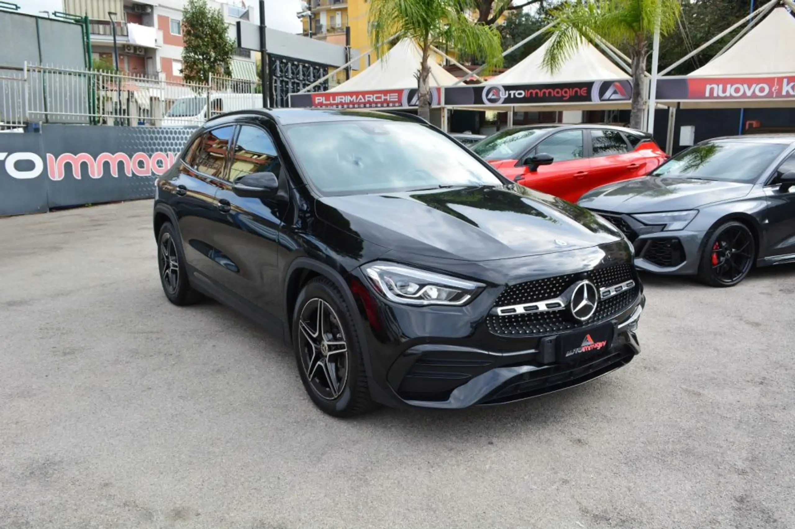 Mercedes-Benz - GLA 200