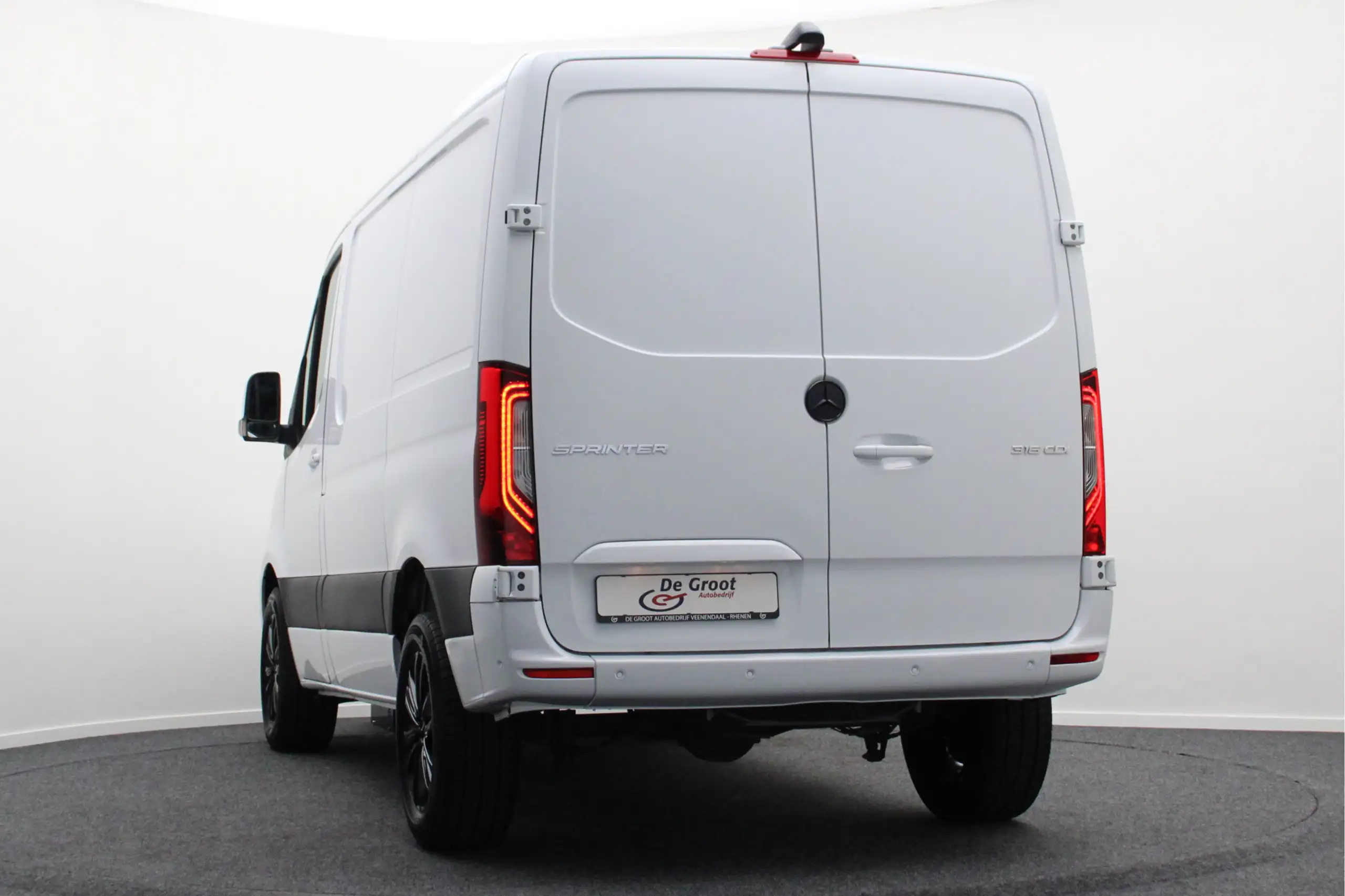 Mercedes-Benz - Sprinter