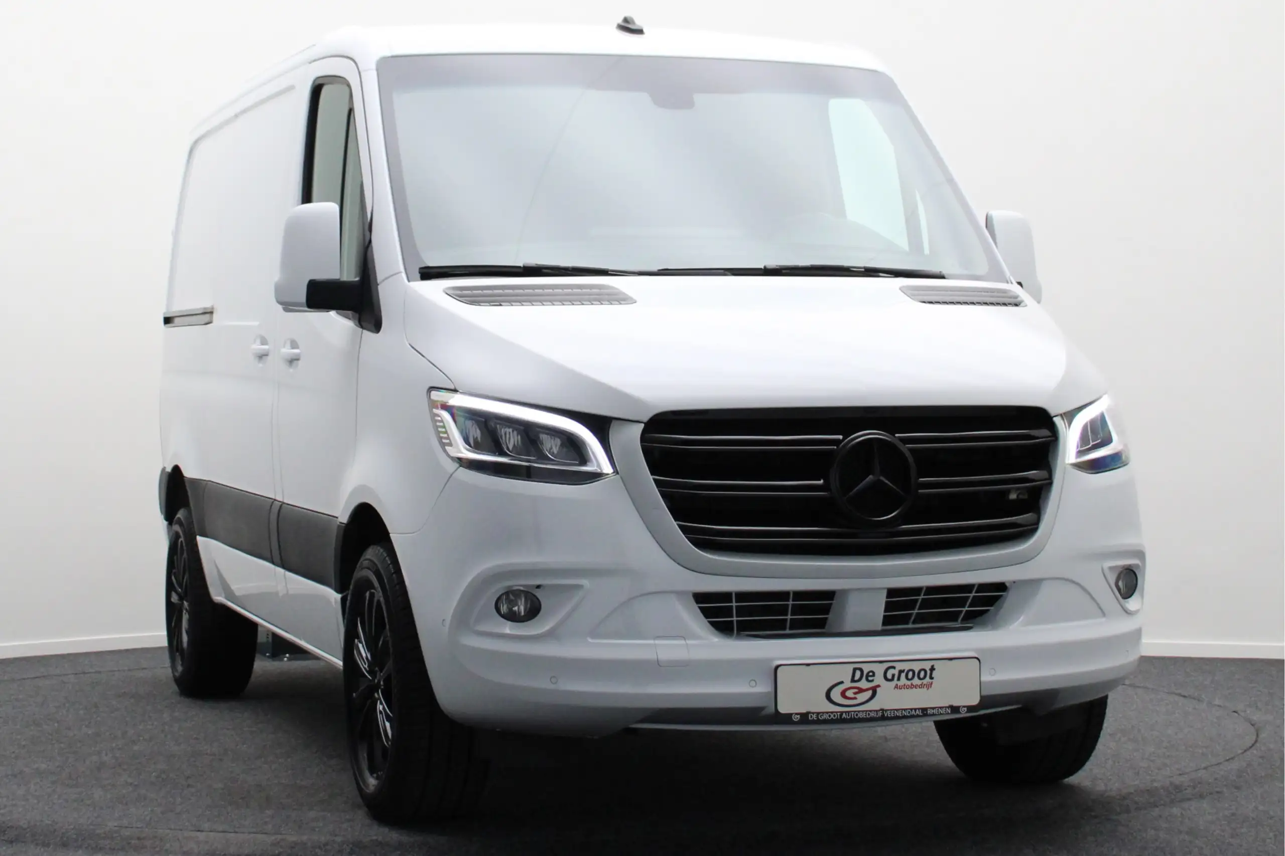 Mercedes-Benz - Sprinter