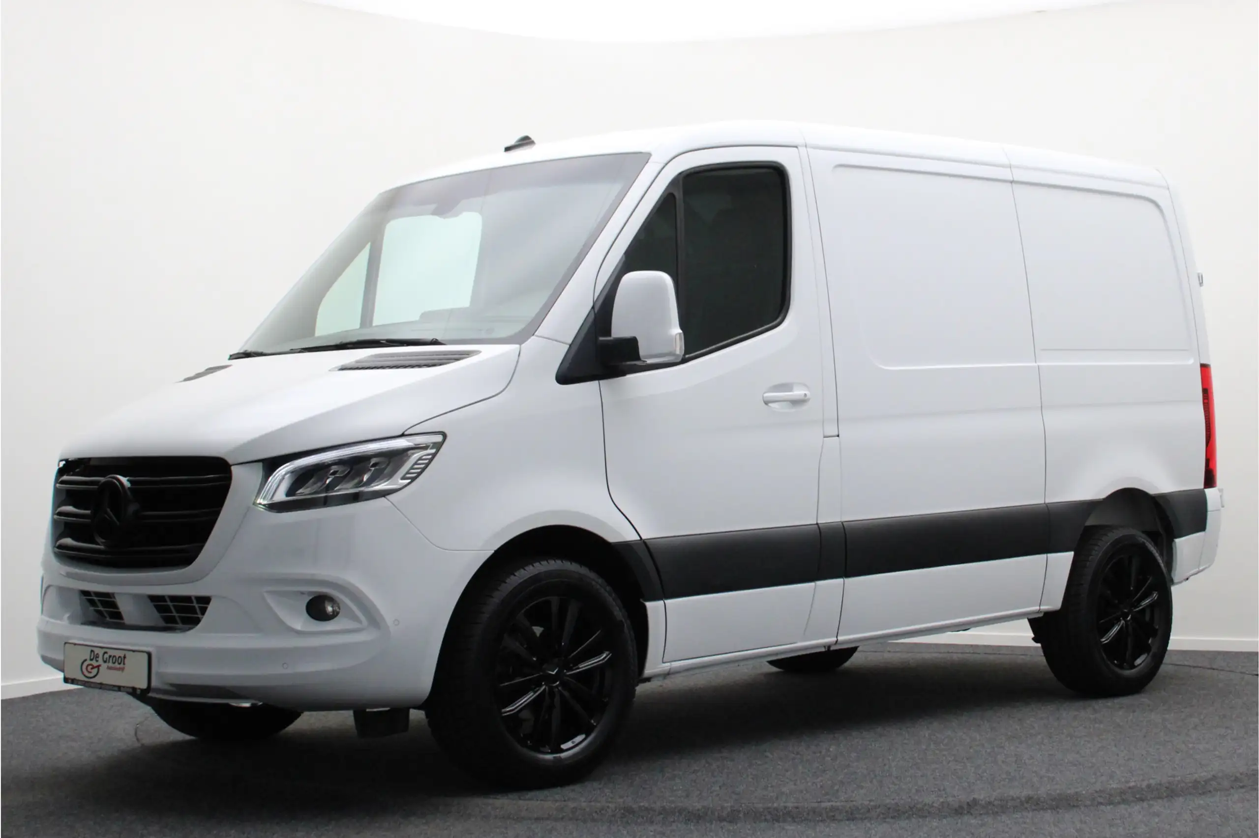 Mercedes-Benz - Sprinter