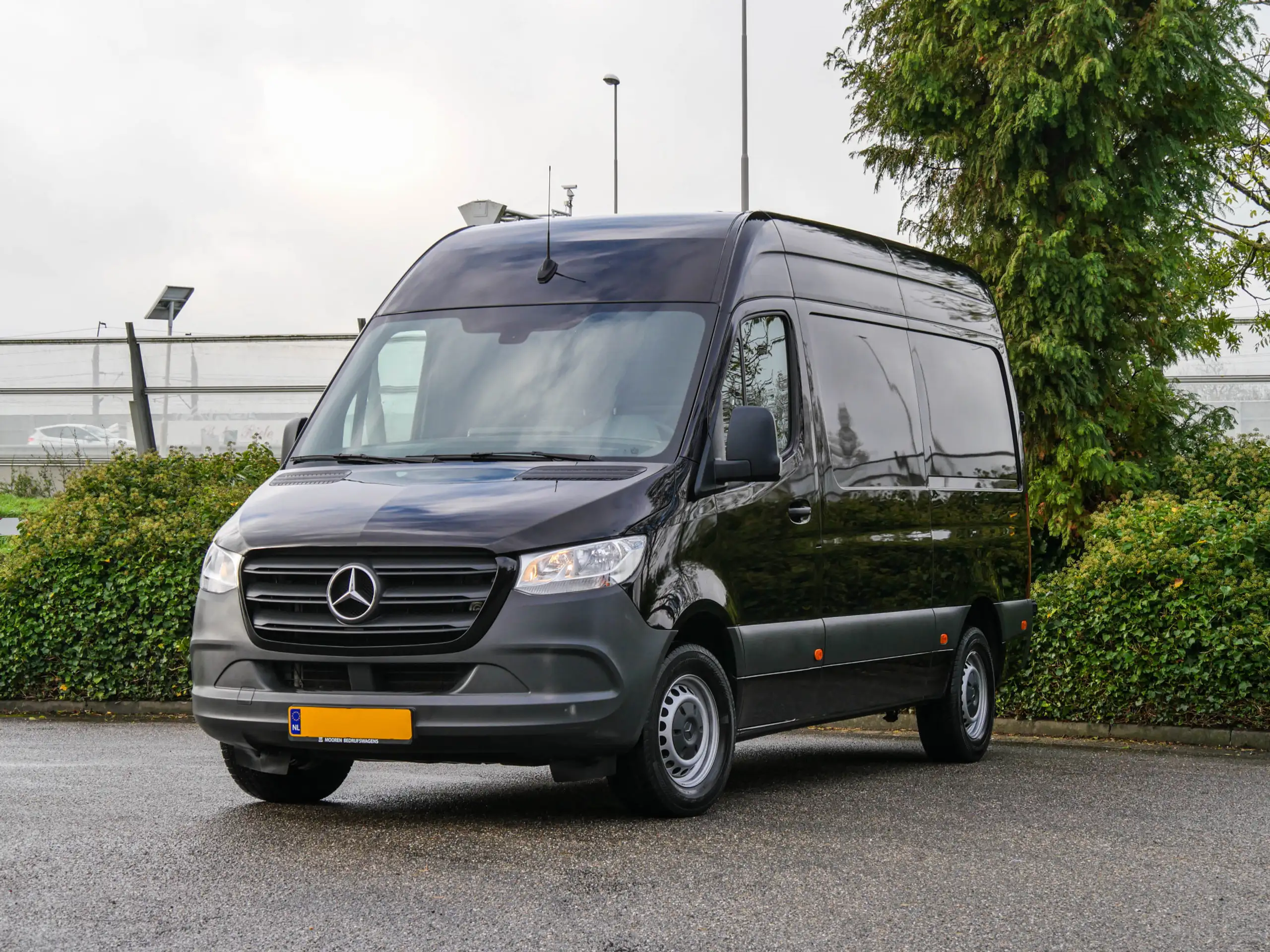 Mercedes-Benz - Sprinter