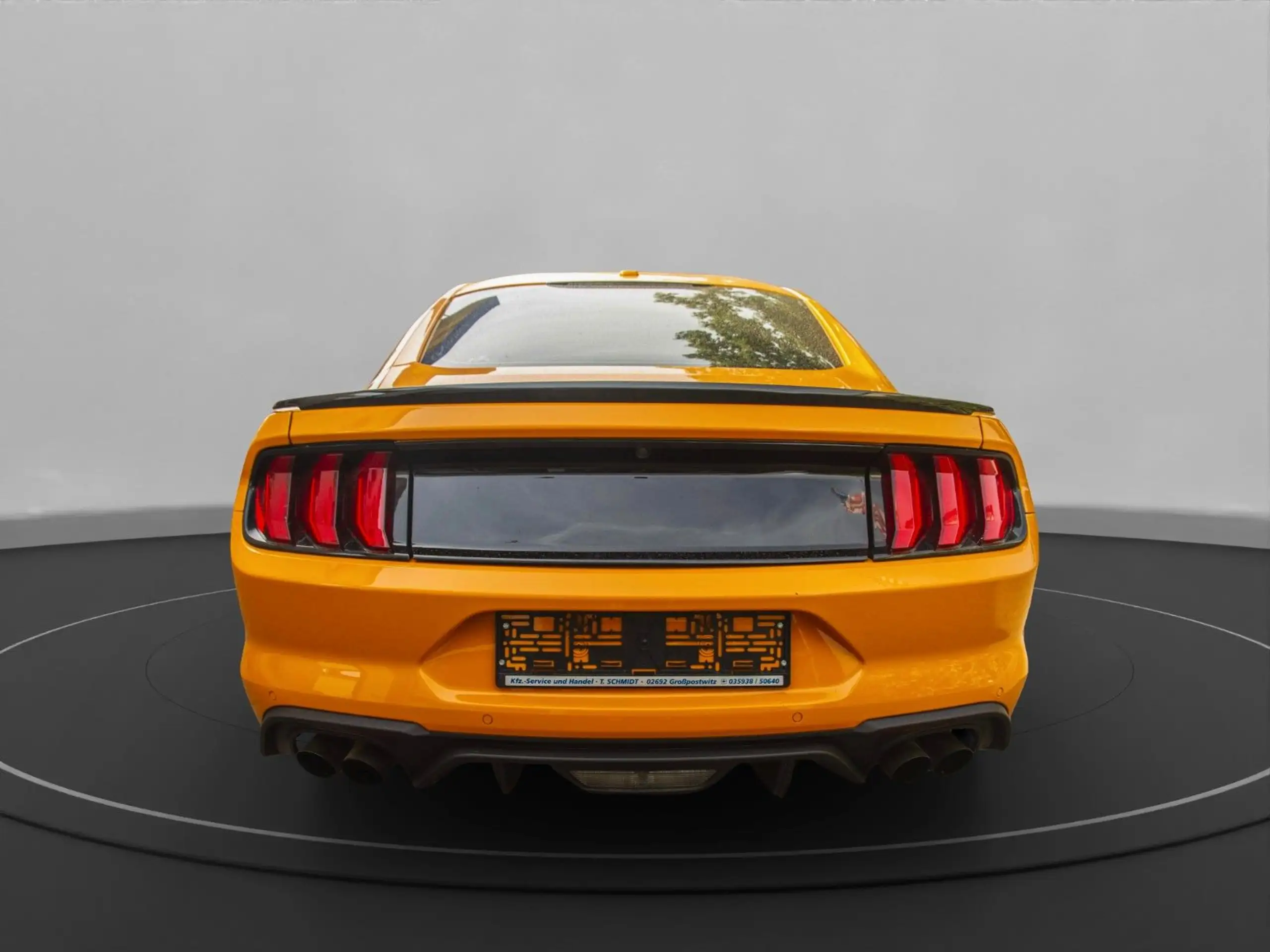 Ford - Mustang