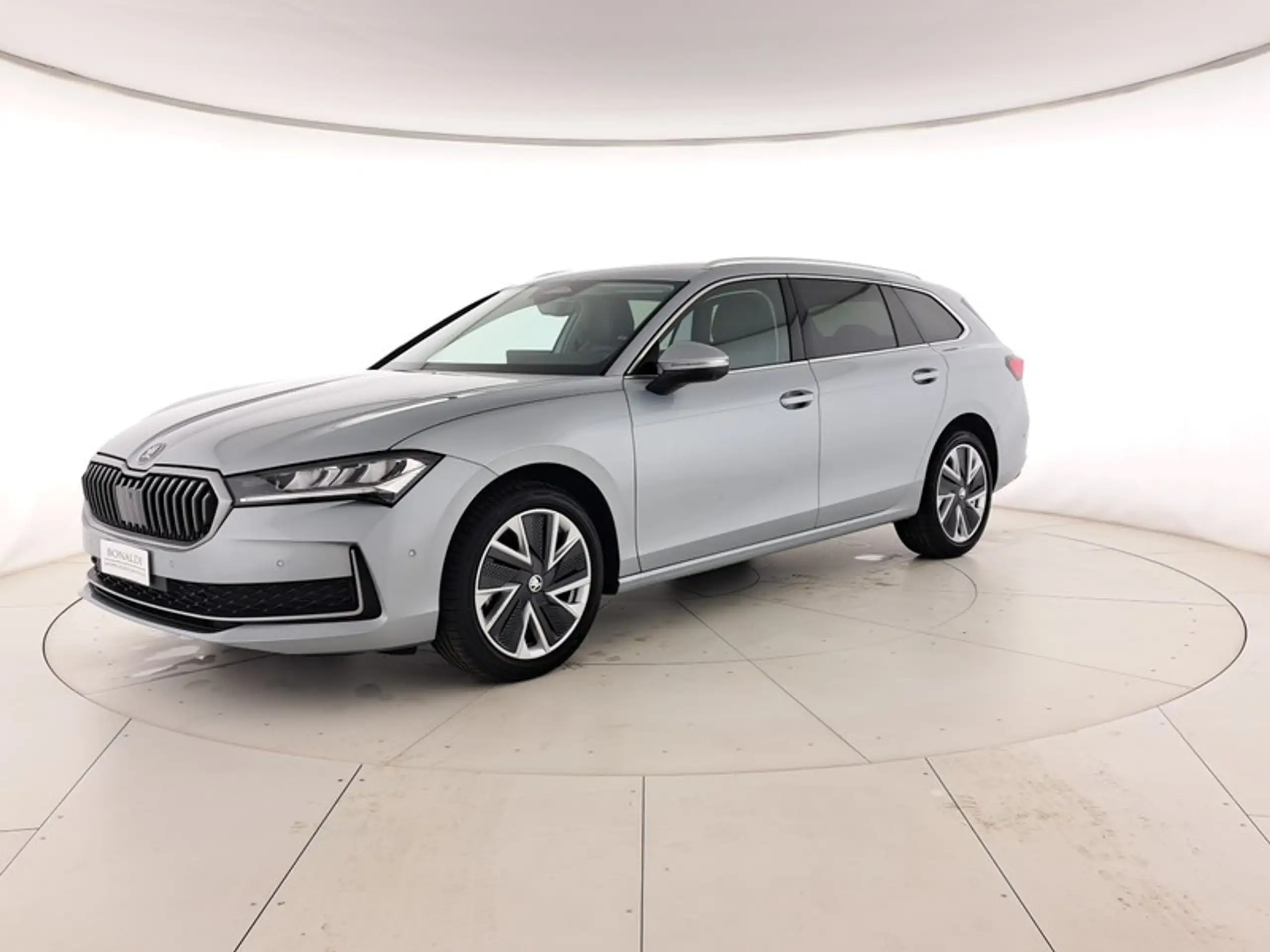 Skoda - Superb