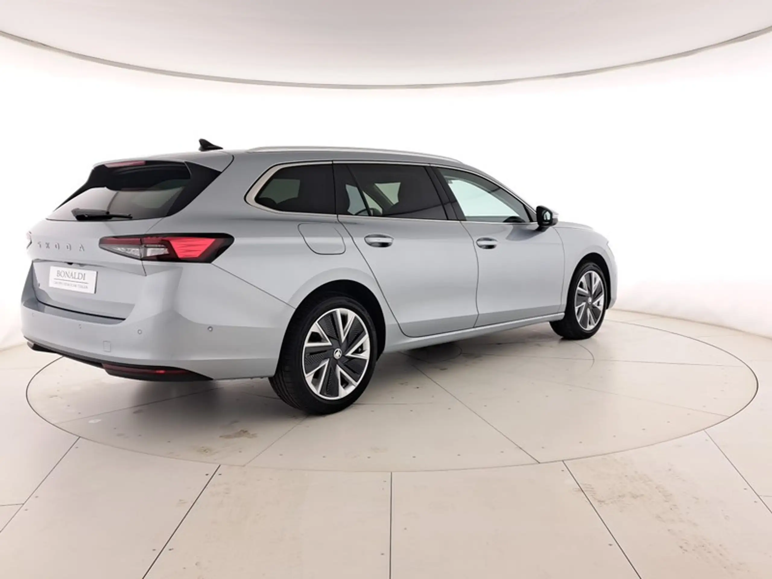 Skoda - Superb