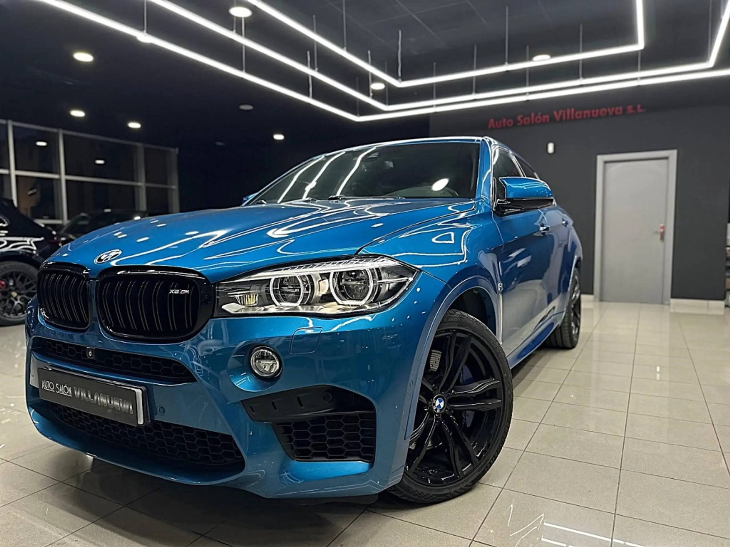 BMW - X6 M