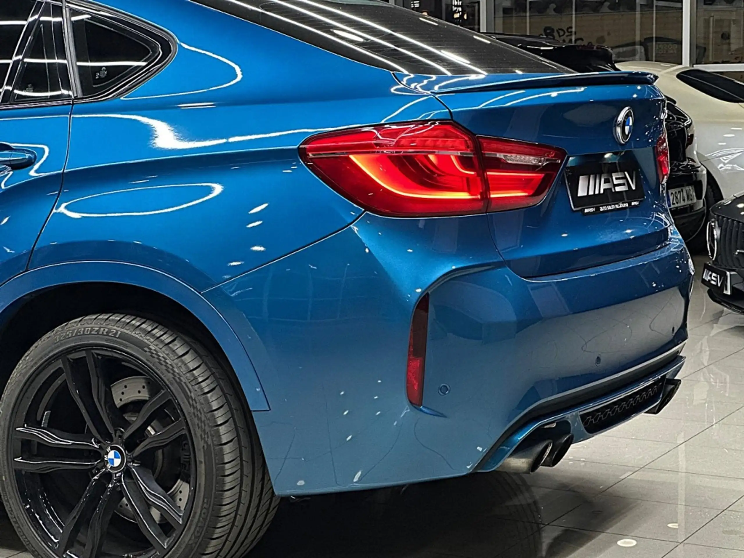 BMW - X6 M