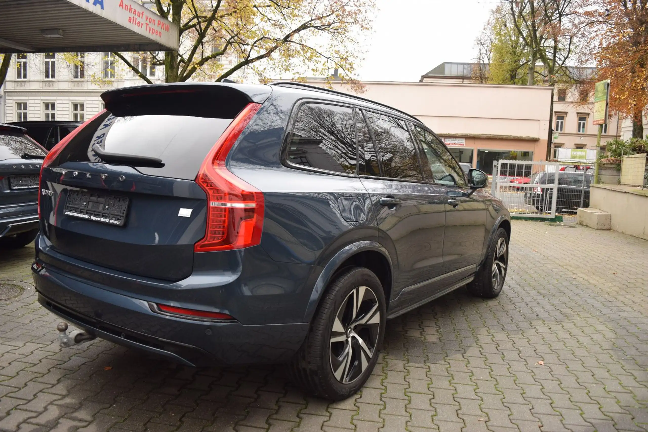 Volvo - XC90