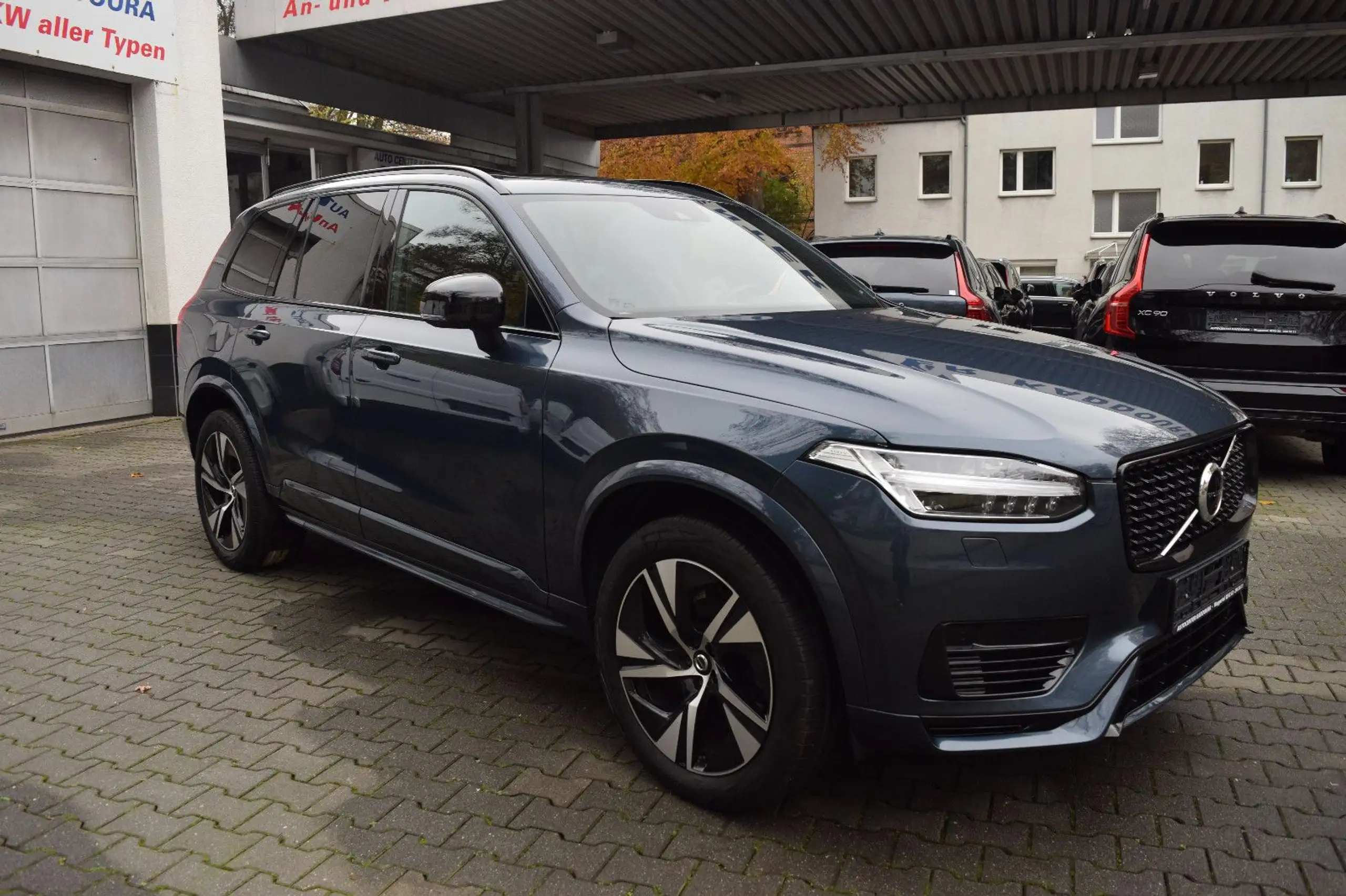 Volvo - XC90