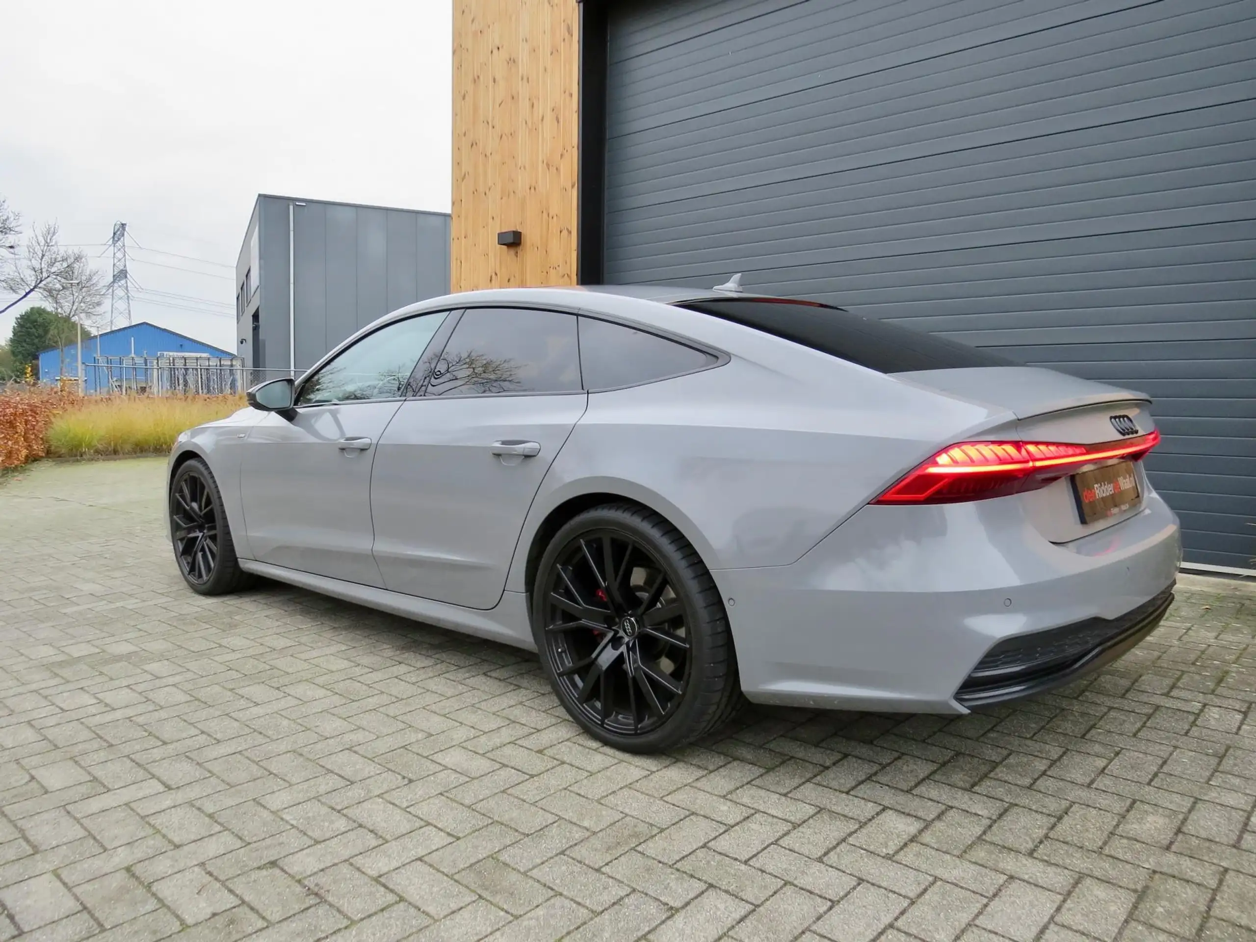 Audi - A7