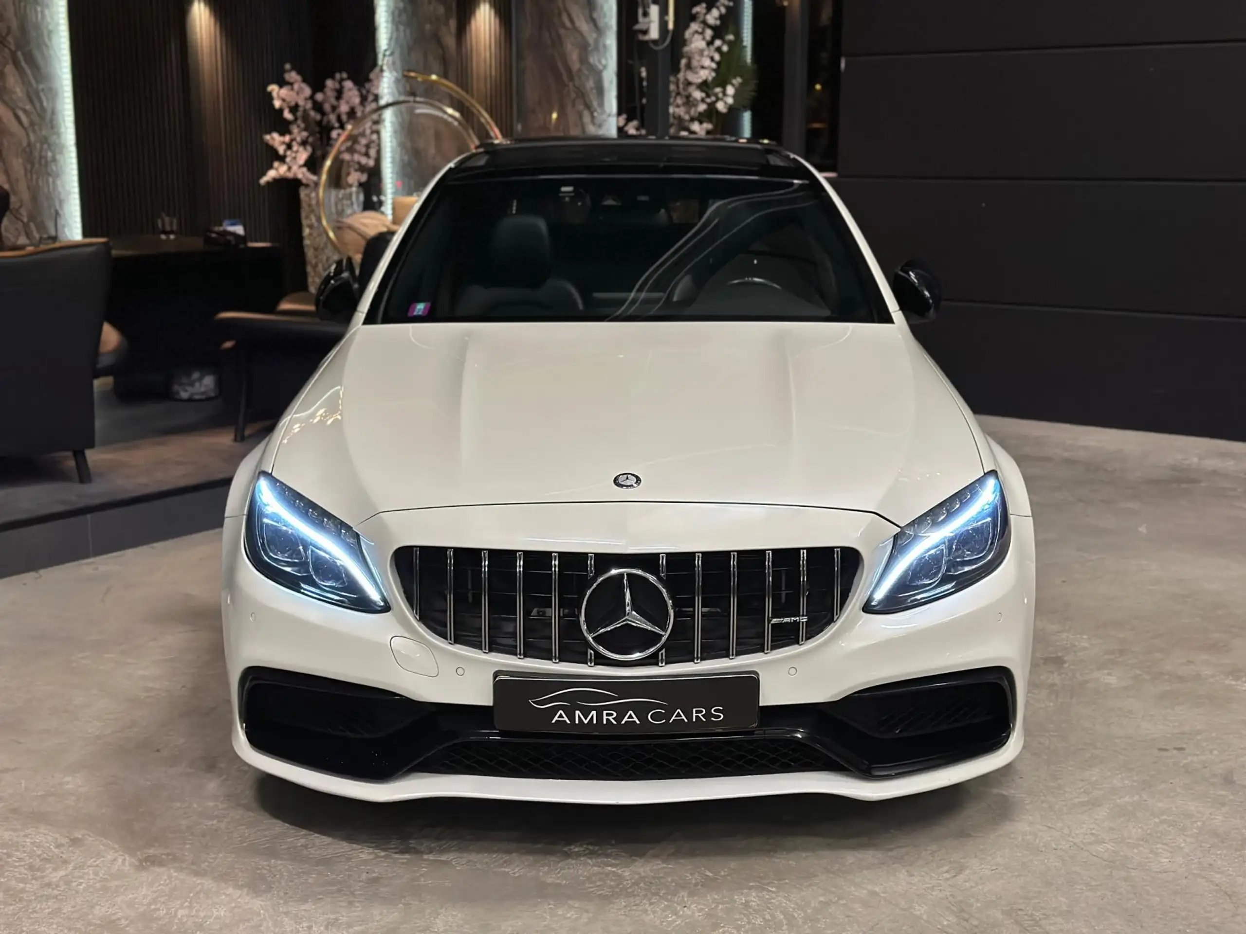 Mercedes-Benz - C 63 AMG