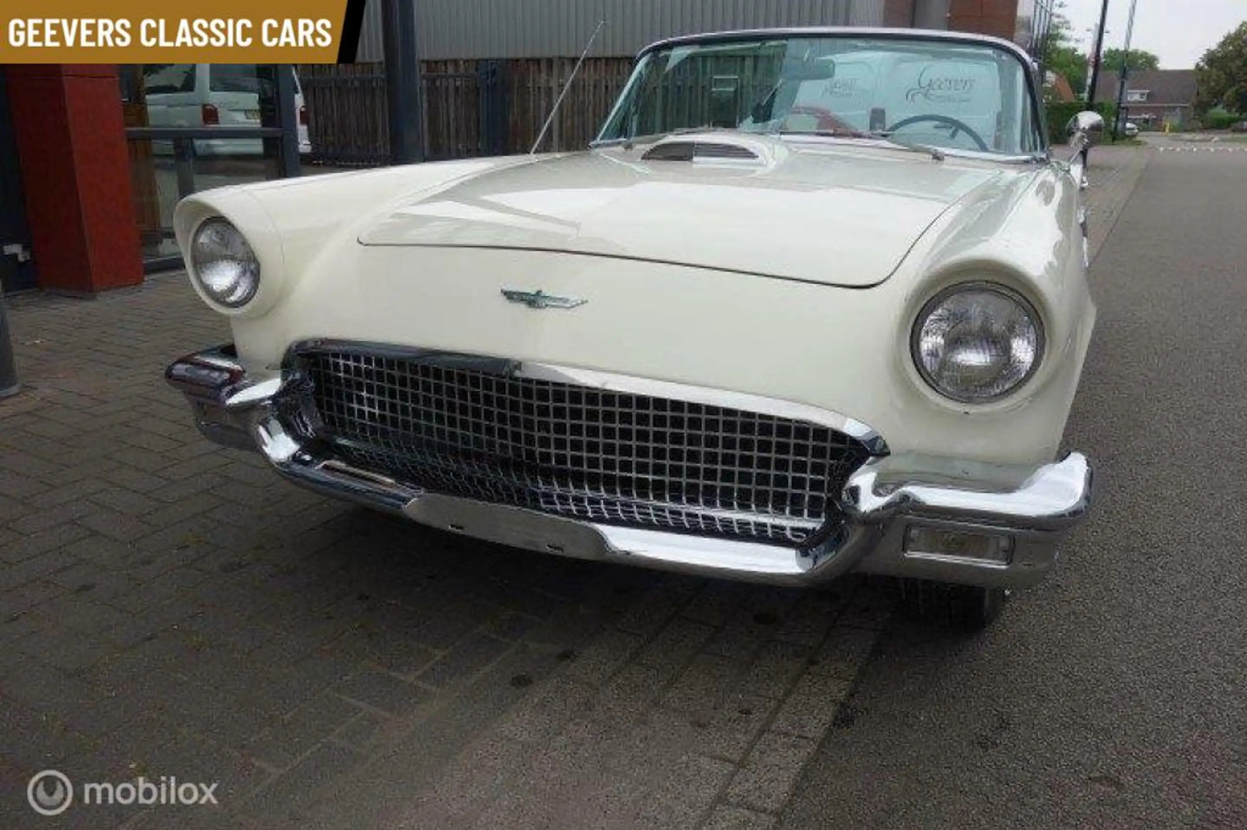 Ford - Thunderbird