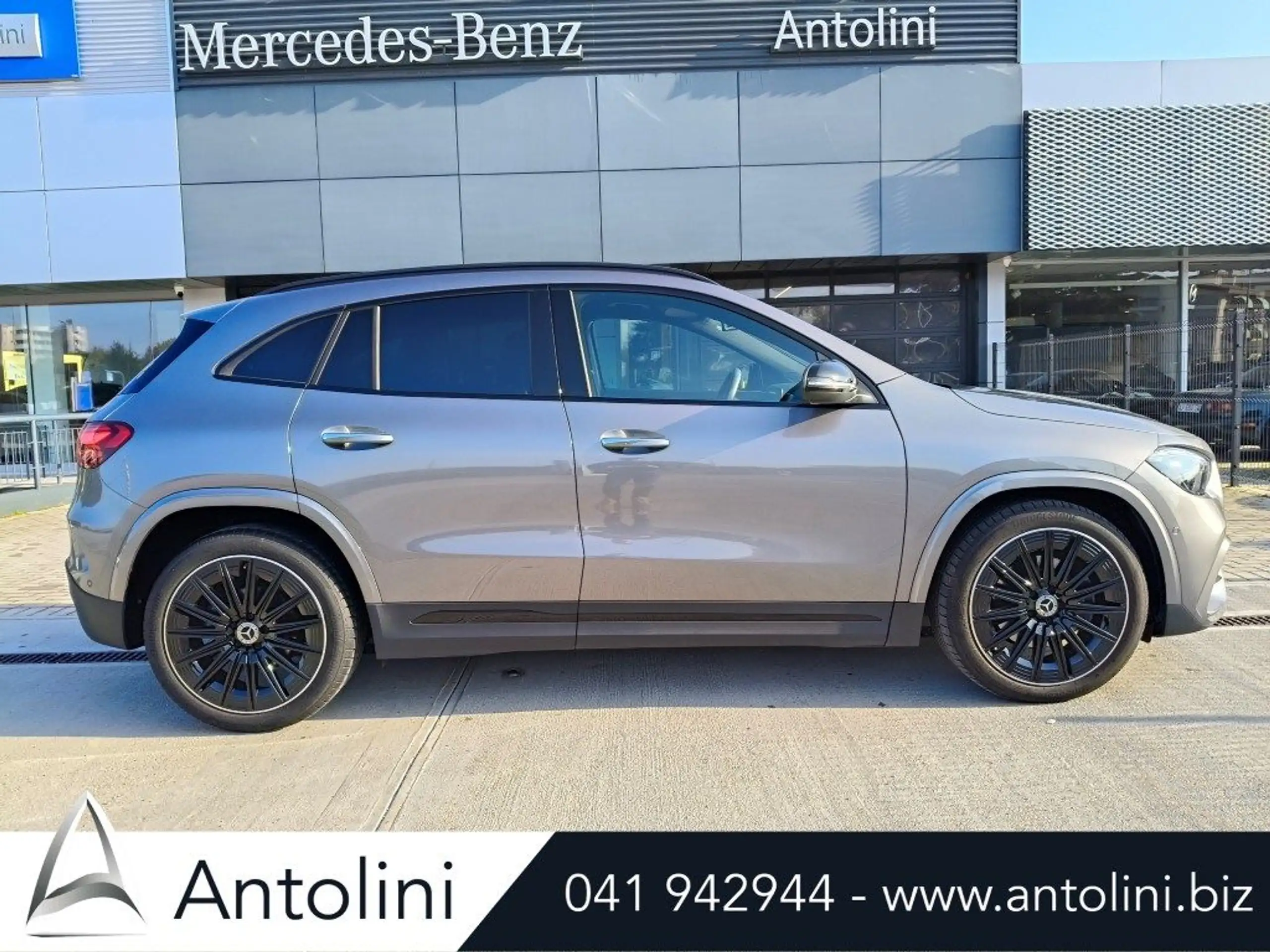 Mercedes-Benz GLA 180 2023