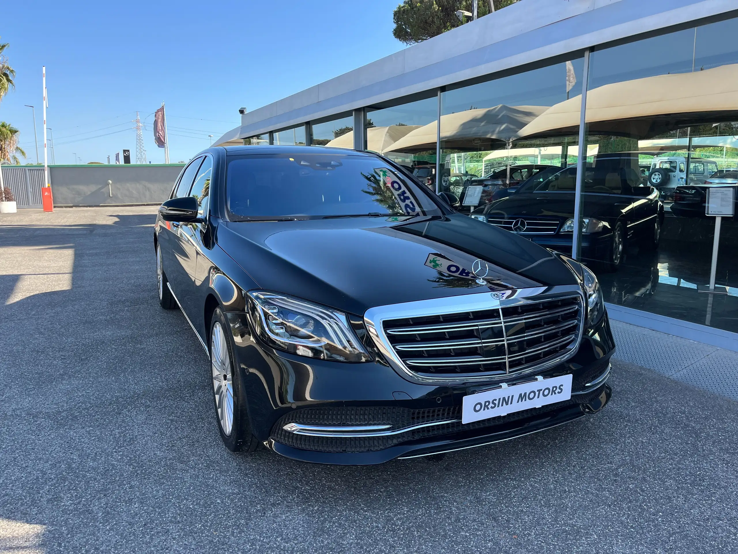 Mercedes-Benz - S 400