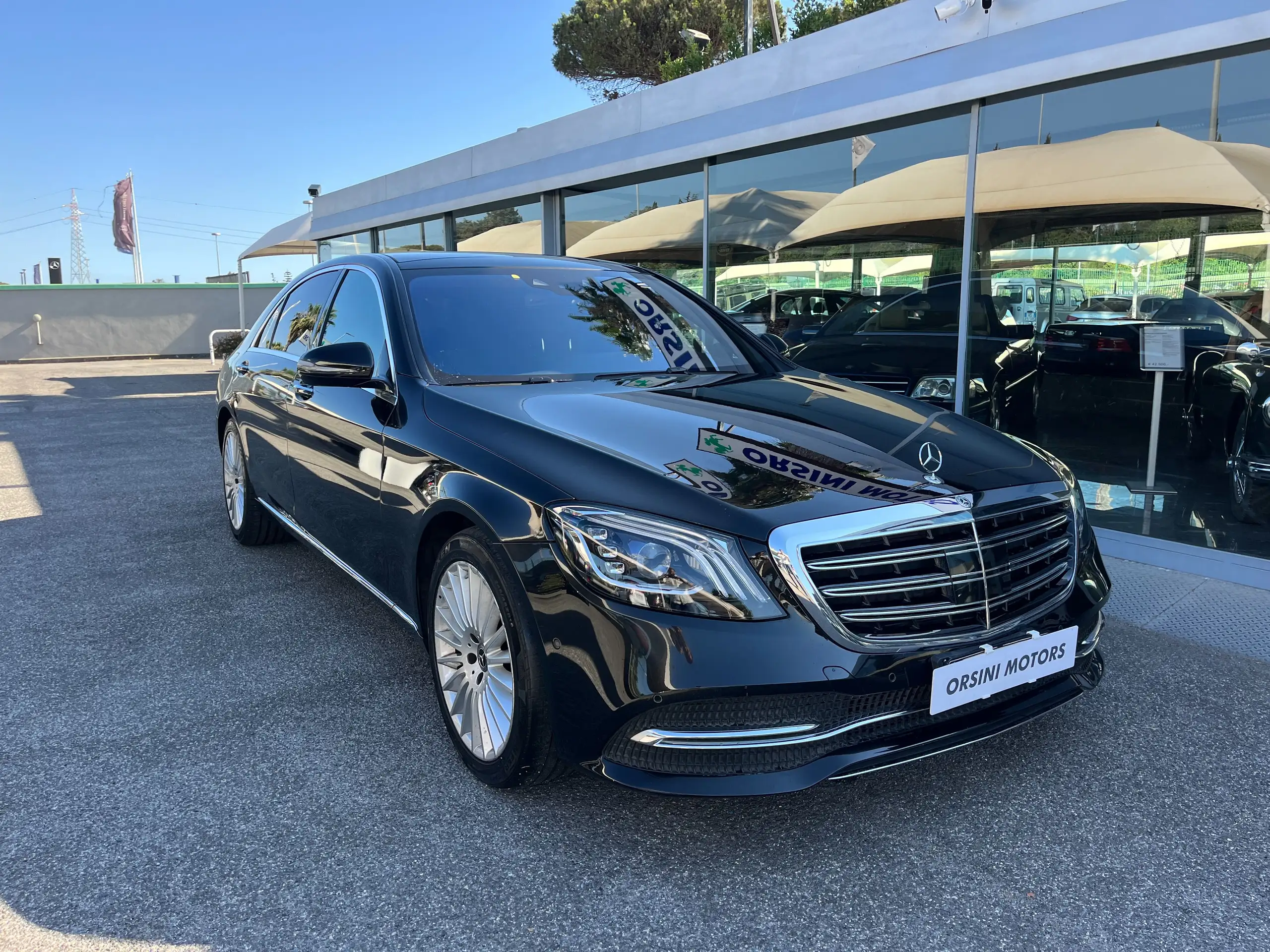 Mercedes-Benz - S 400