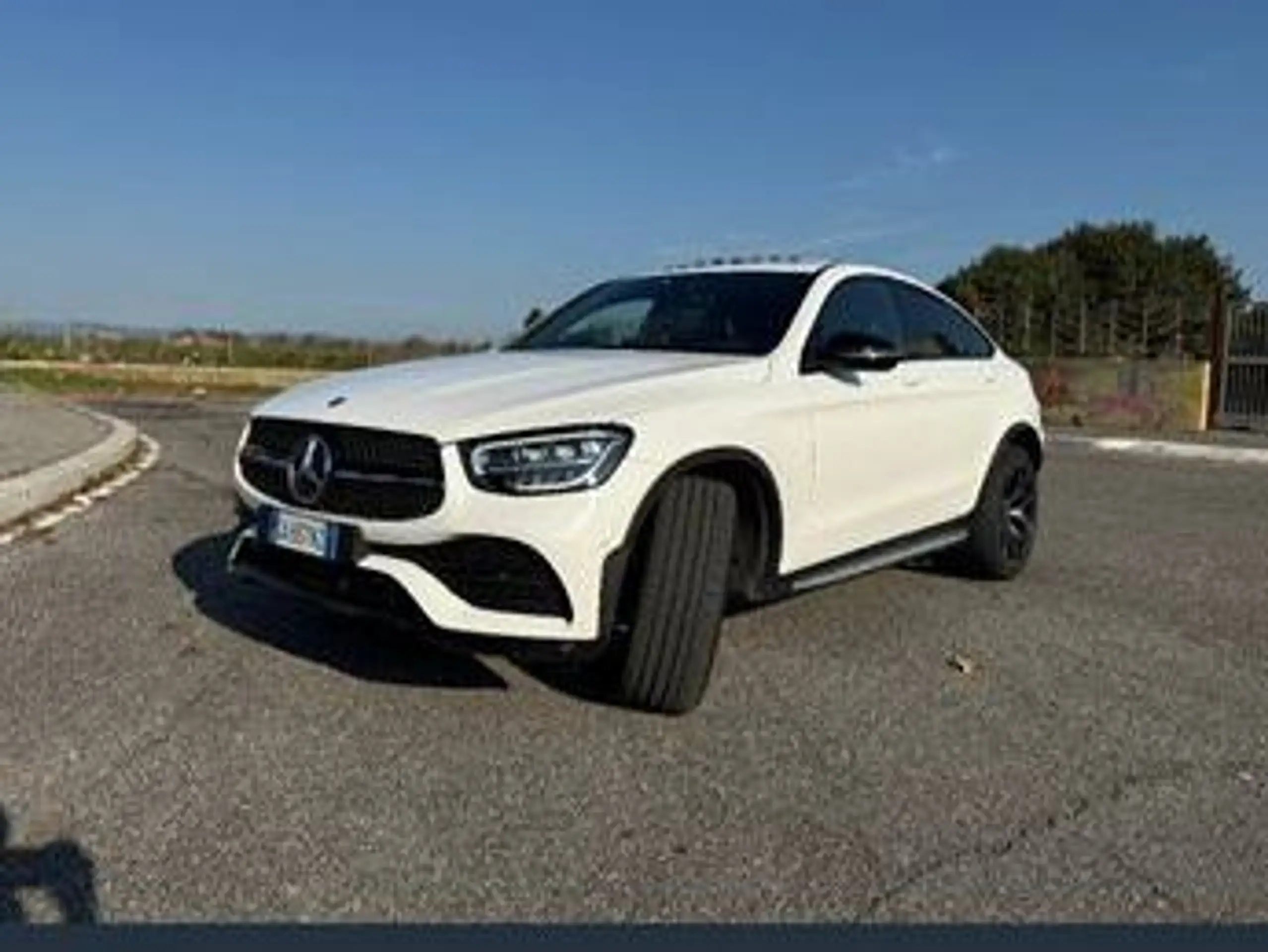 Mercedes-Benz - GLC 400