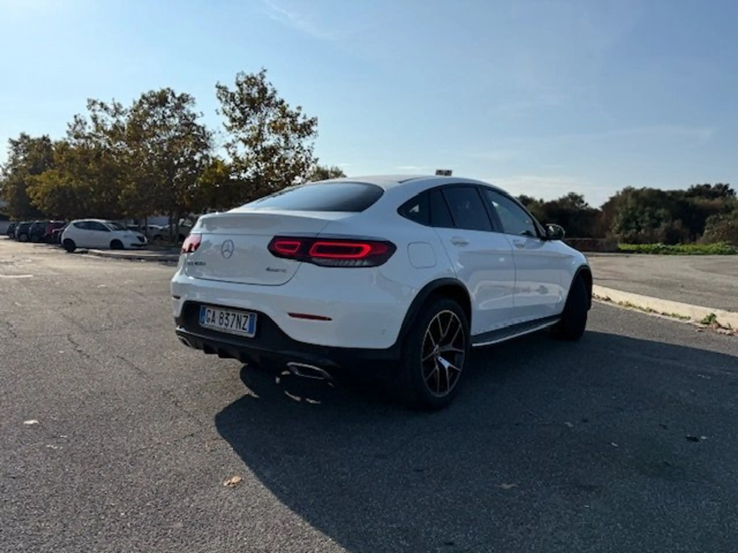 Mercedes-Benz - GLC 400