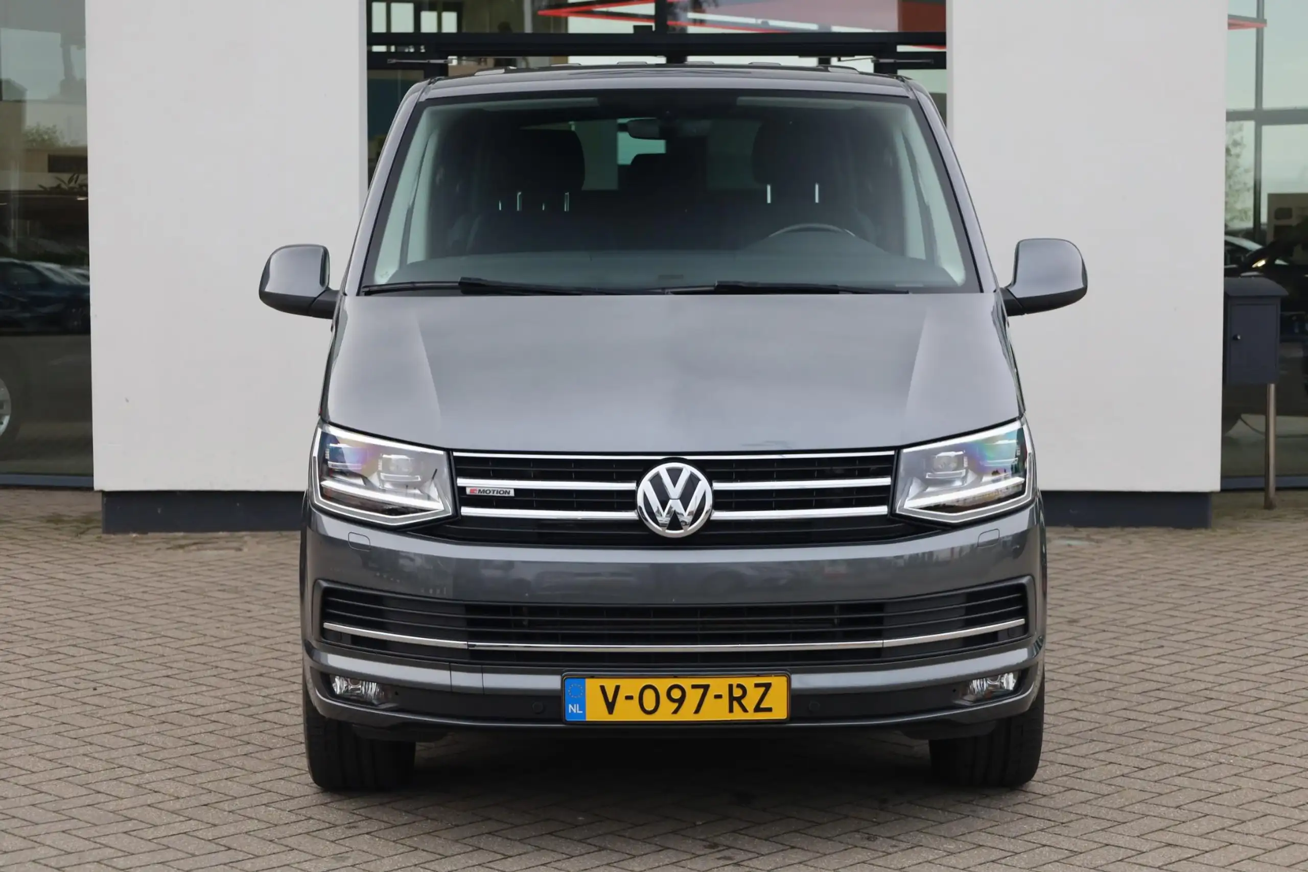 Volkswagen - T6 Transporter