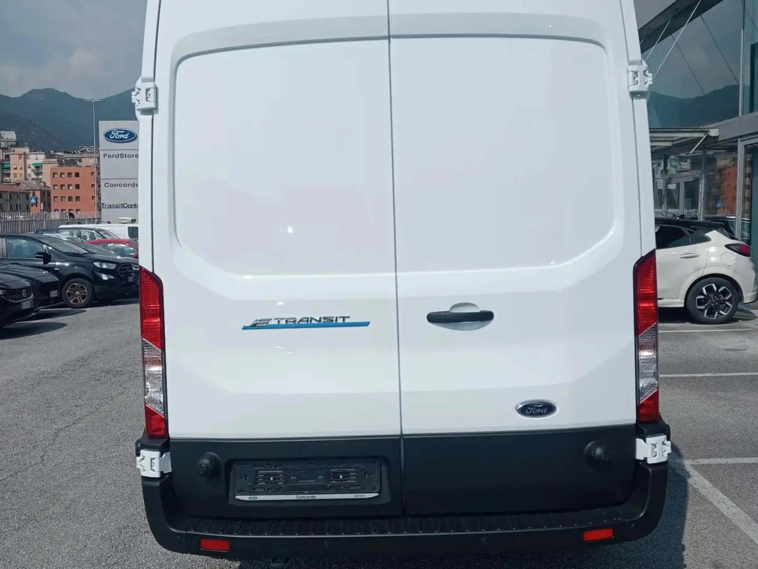 Ford - E-Transit