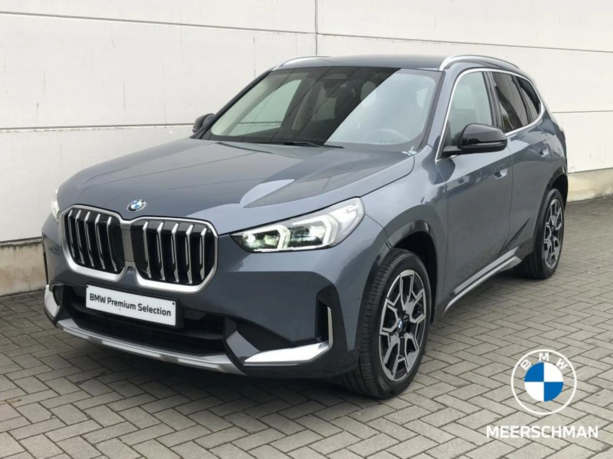 BMW - X1