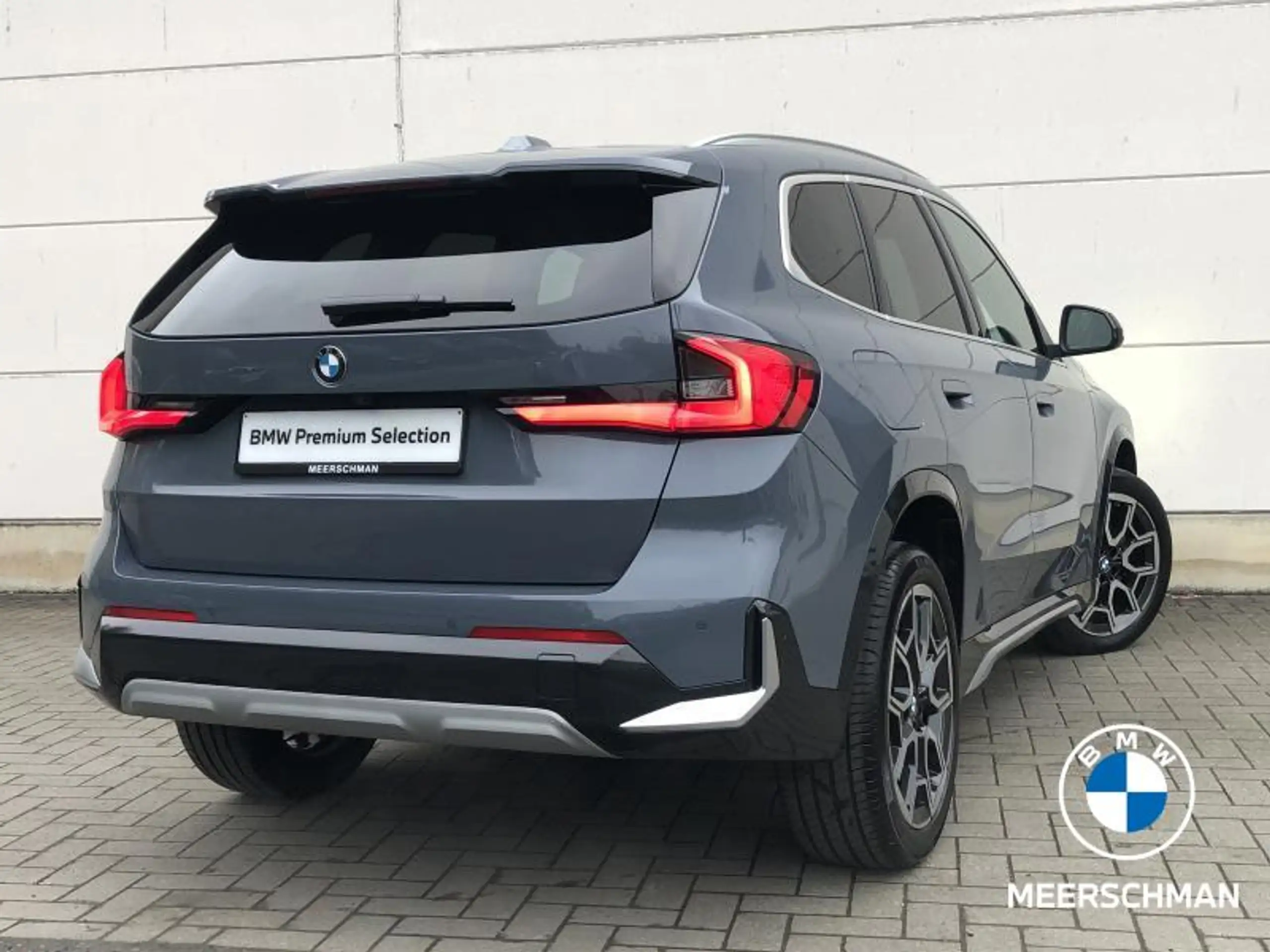 BMW - X1