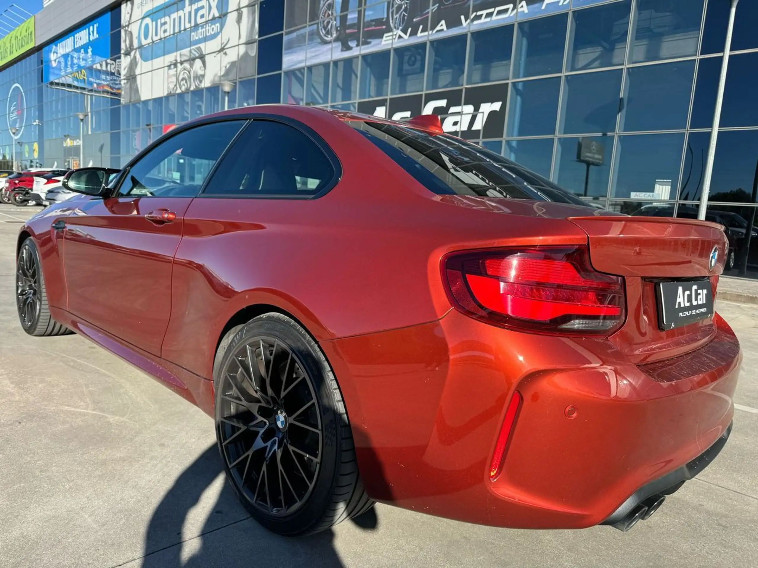 BMW - M2