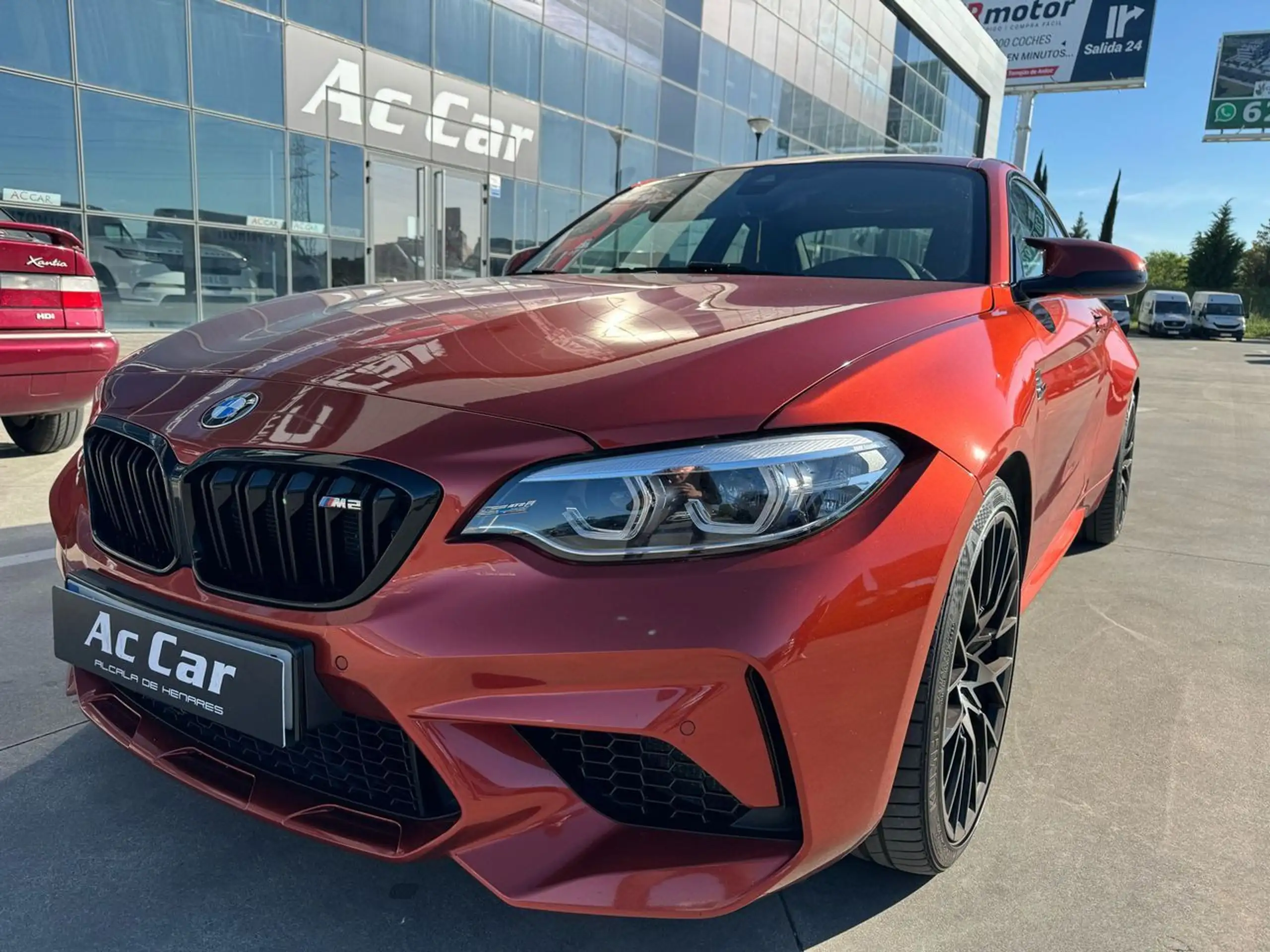 BMW - M2