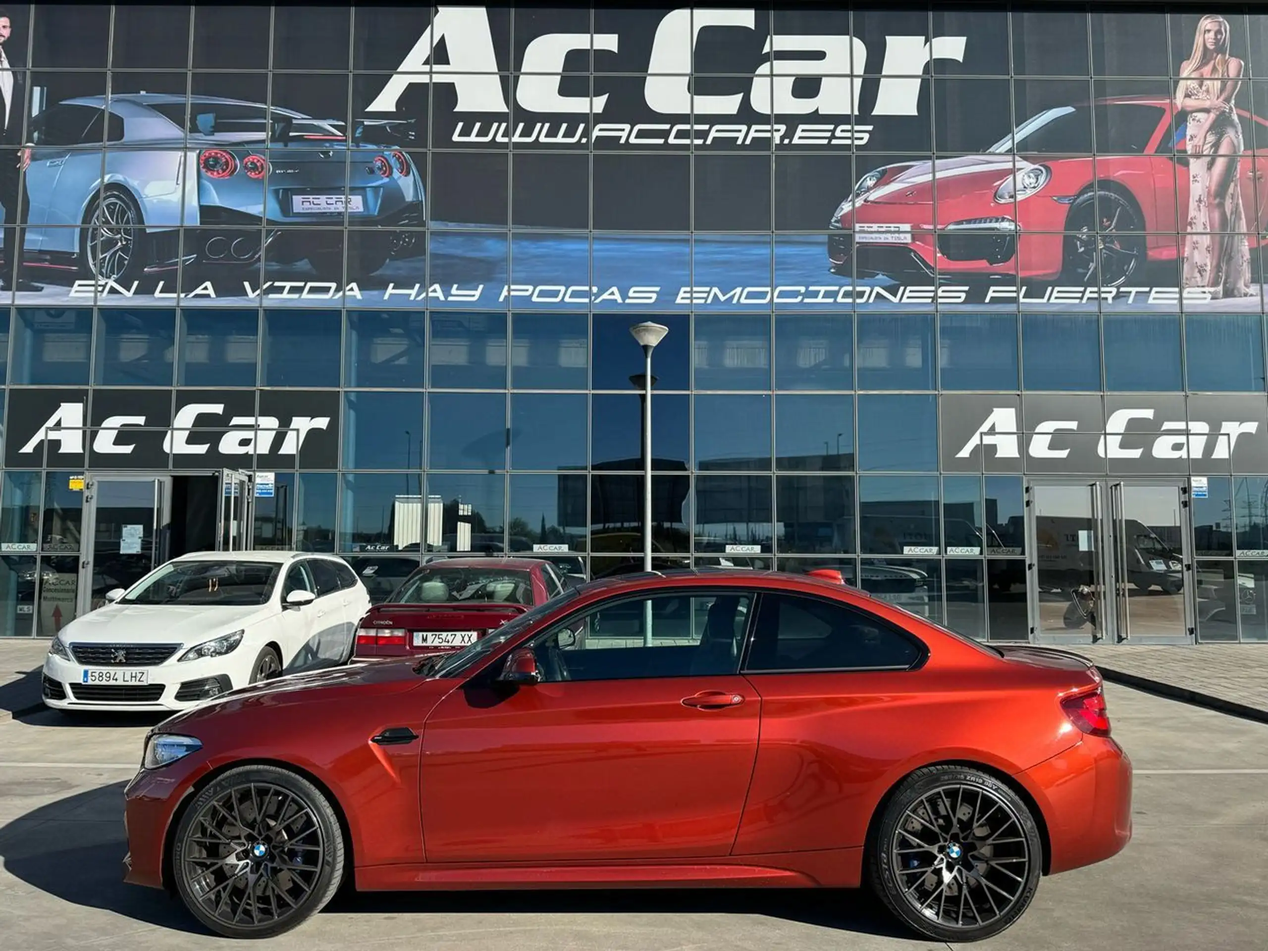 BMW - M2