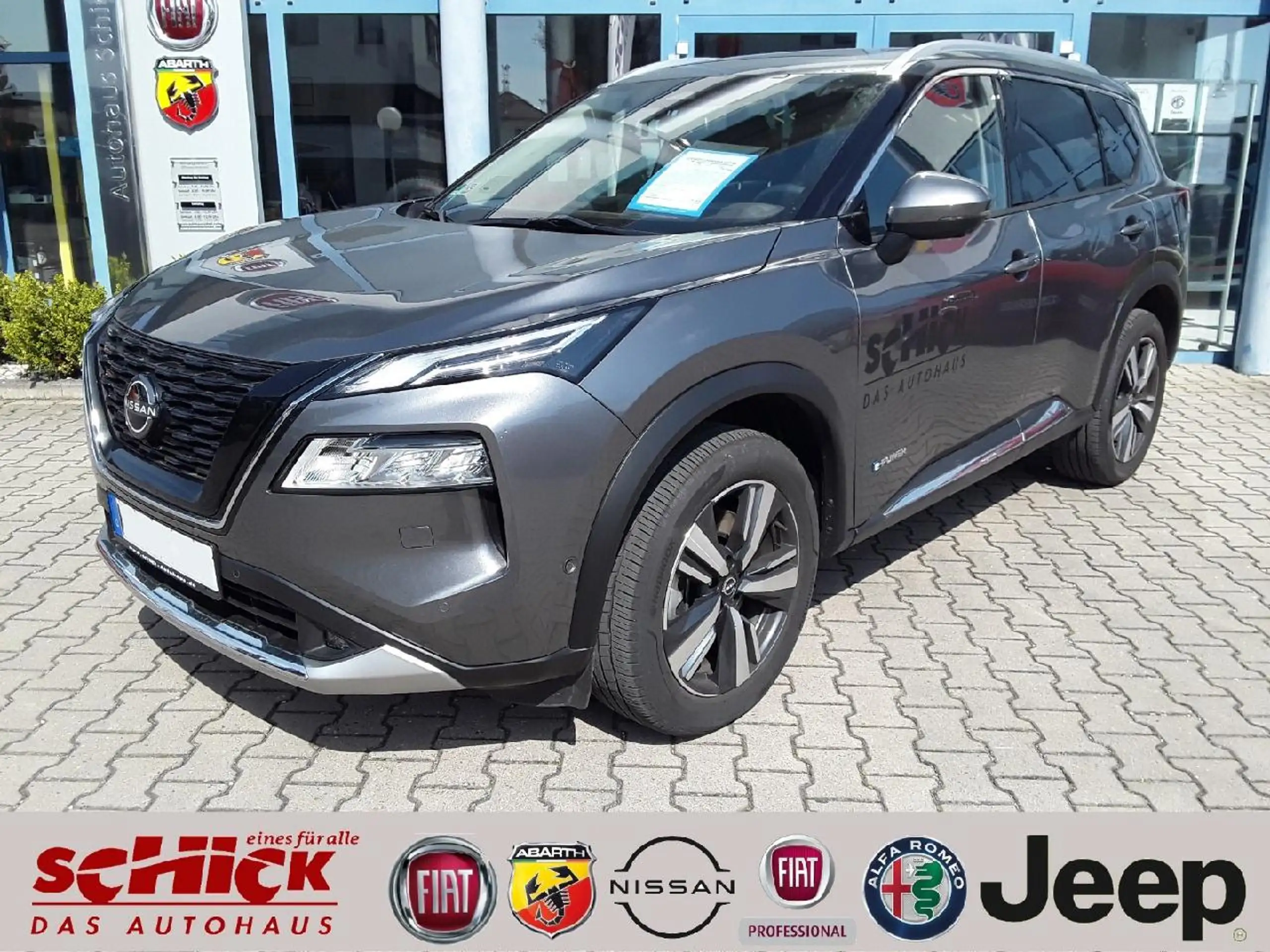 Nissan - X-Trail