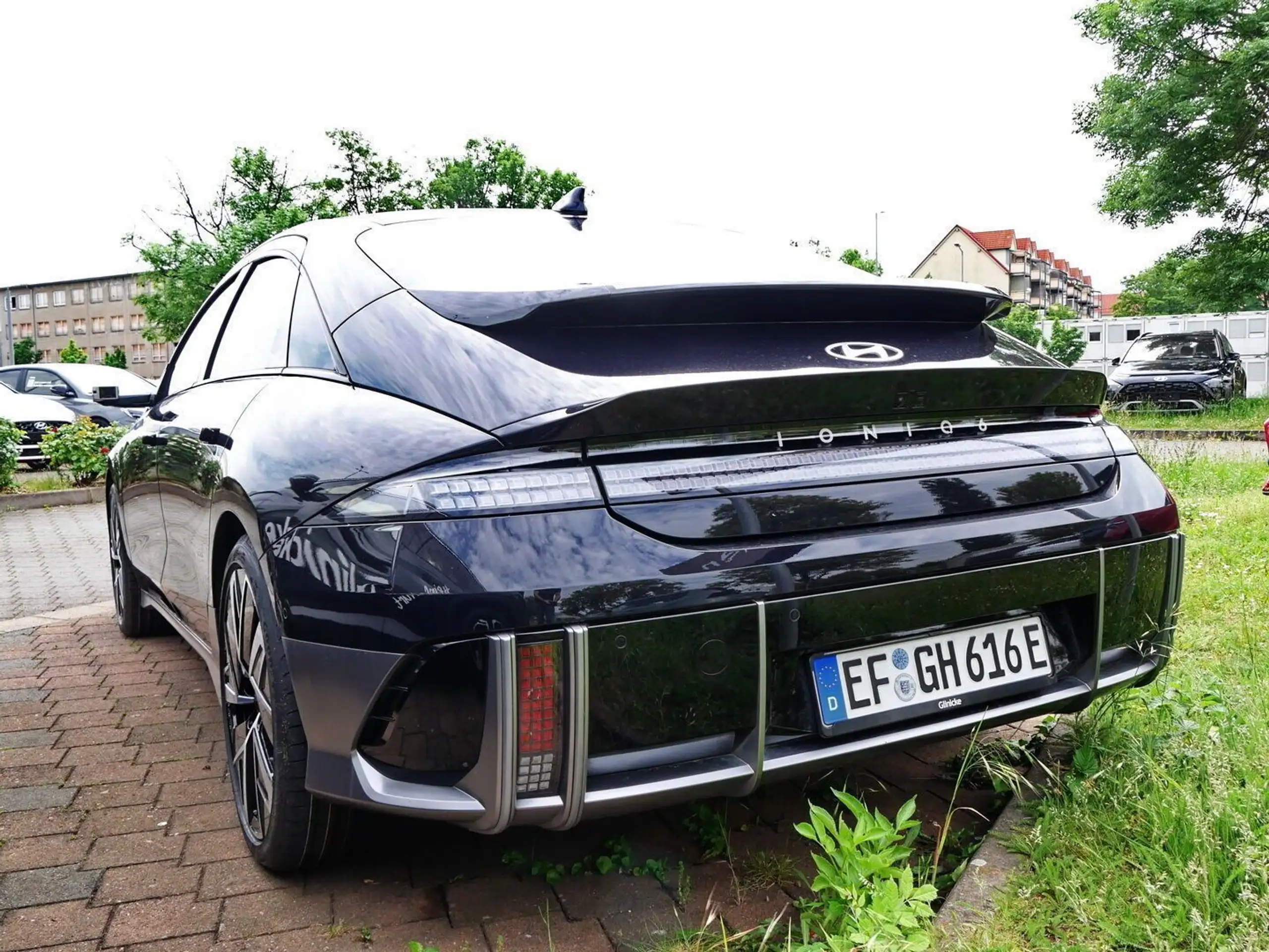 Hyundai - IONIQ 6