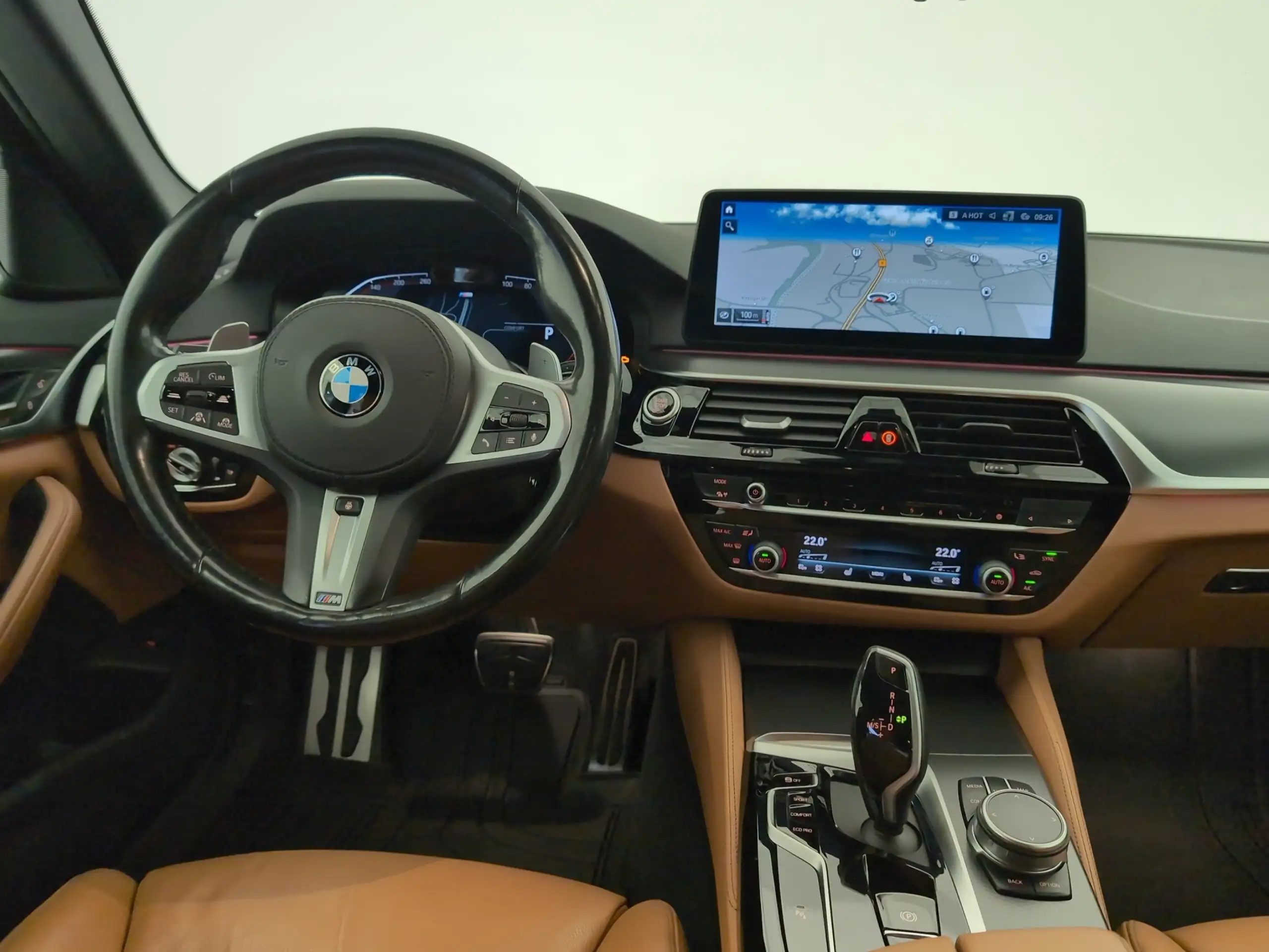 BMW - 530